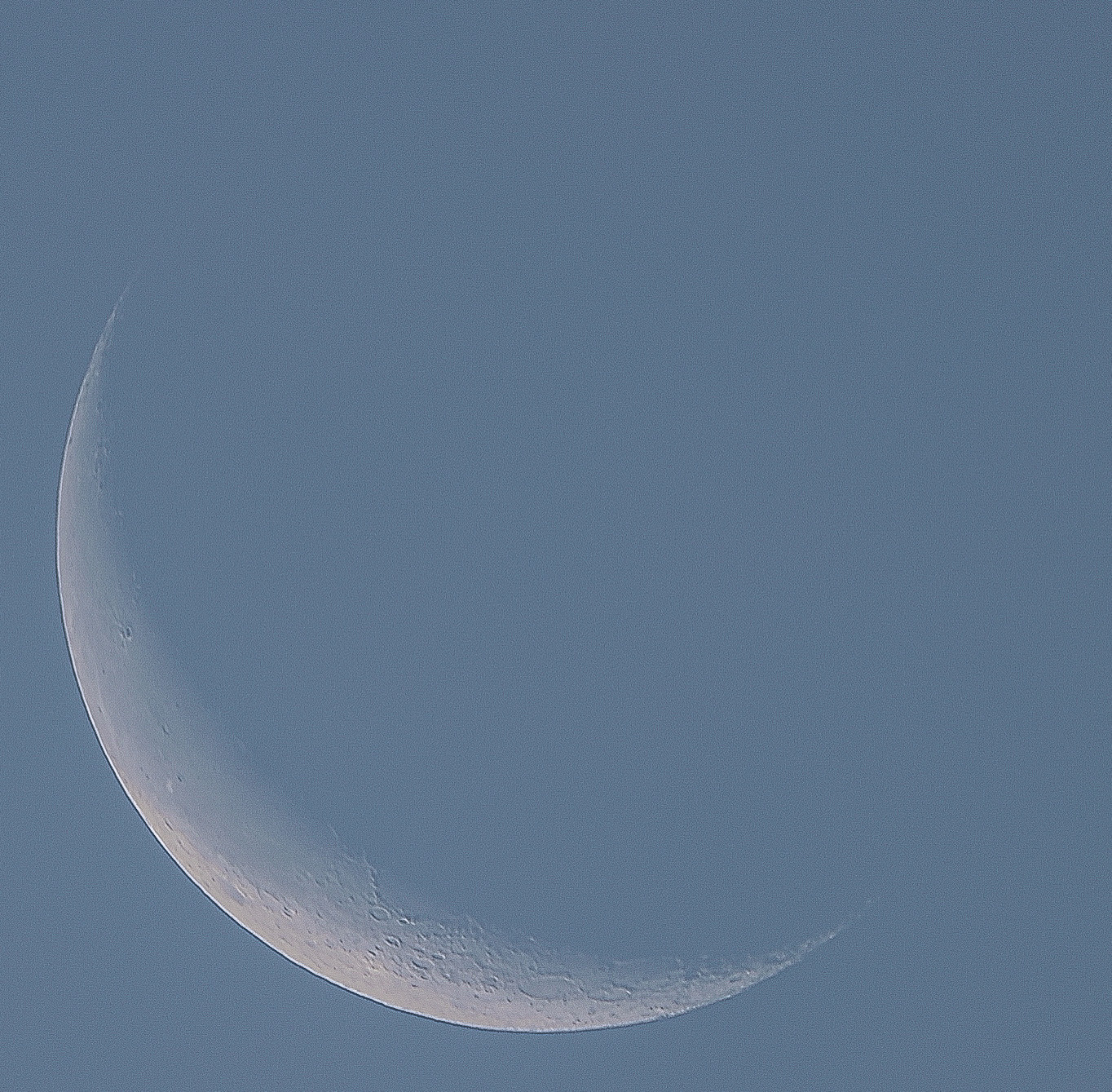 Crescent Moon in daylight - stacked image