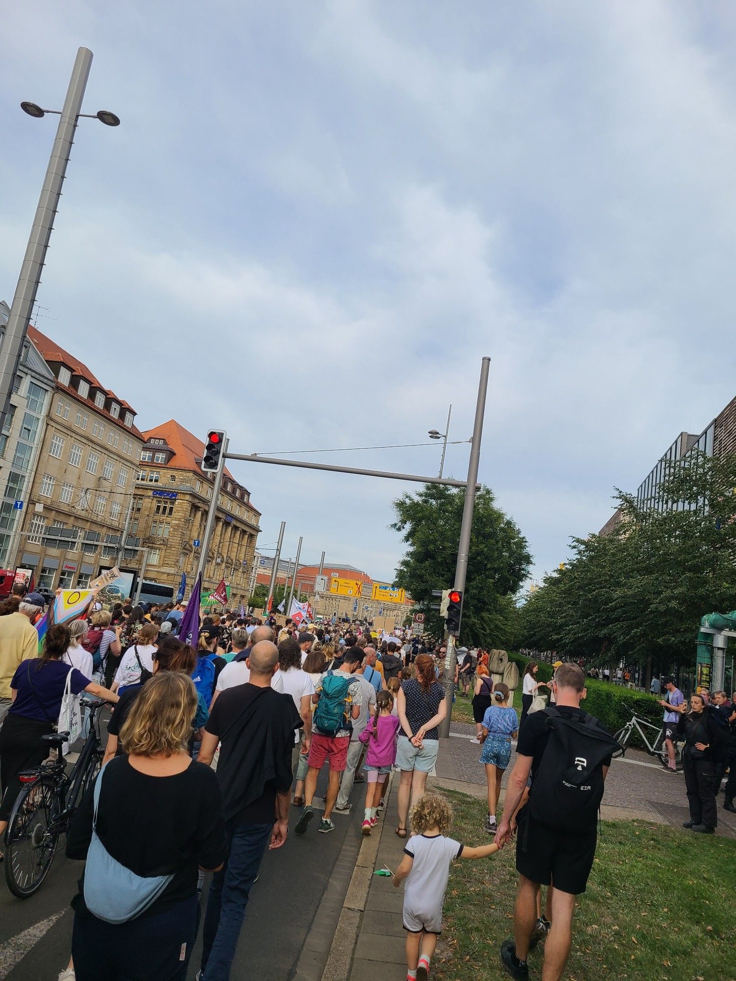 Foto vom Demonstationszug auf dem Ring in Leipzig am 25.08.2024