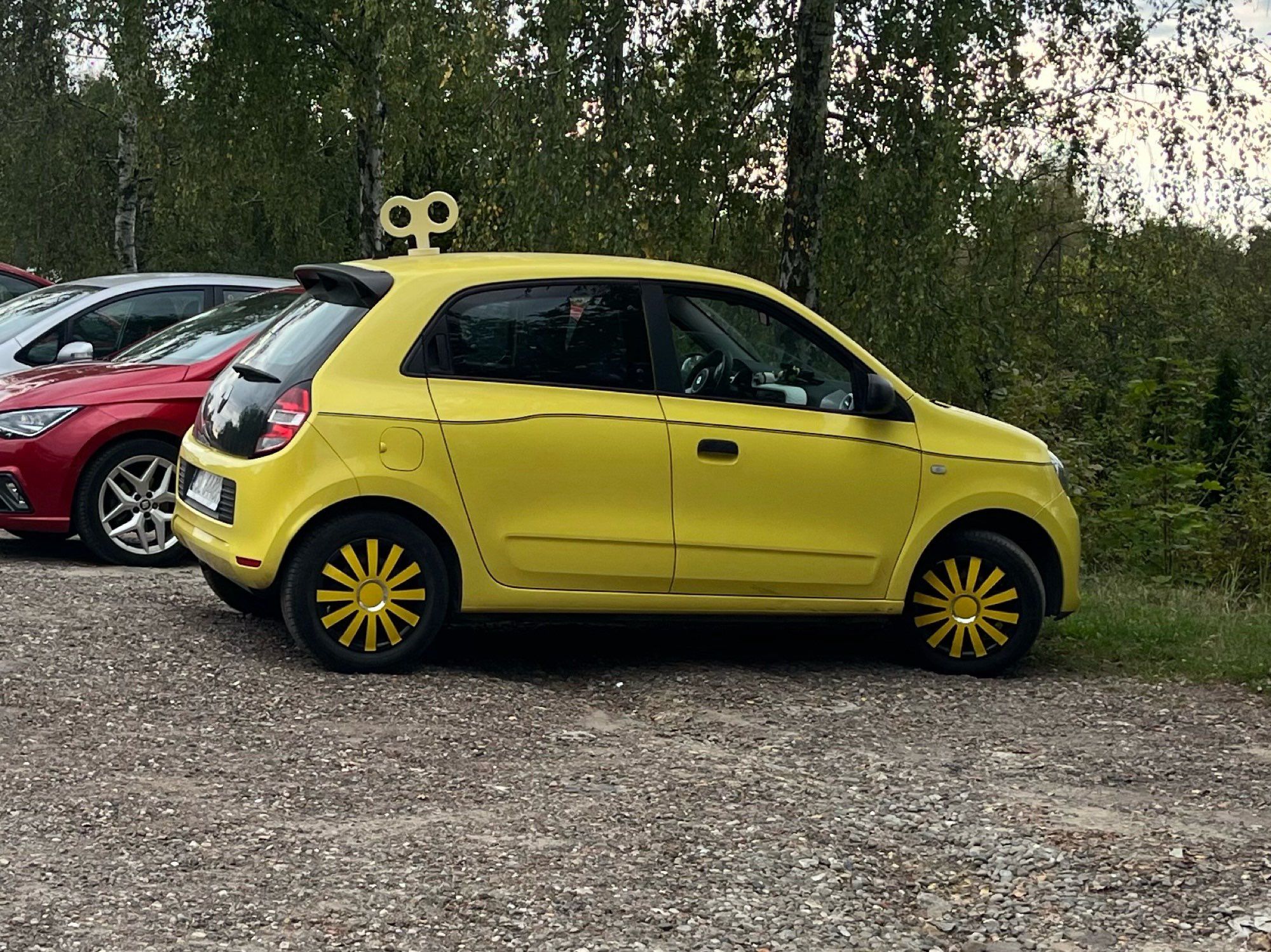 car with a wind-up key on the back