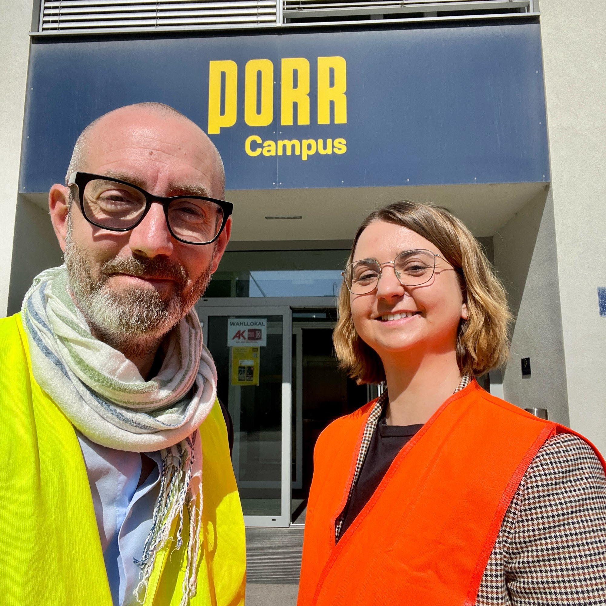 Roman Mesicek und Vera Pichler die die IMC Krems bei der Porr.