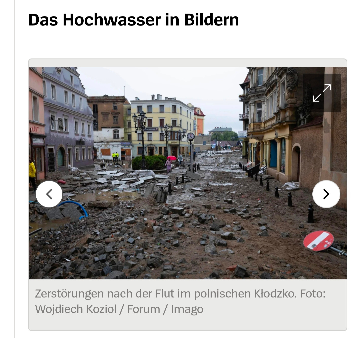 Bild des Drecks auf den Straßen nach dem Hochwasser