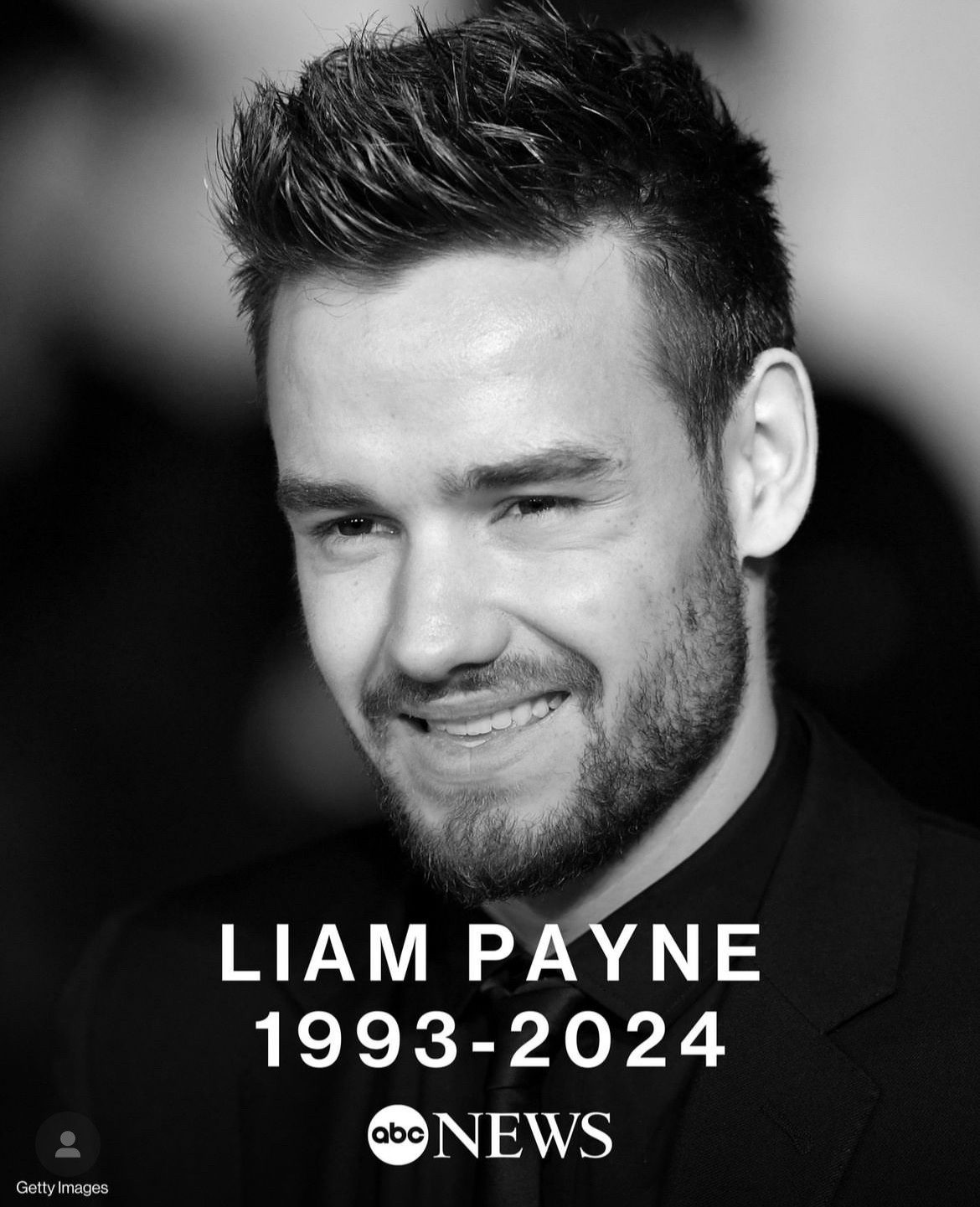 Foto em preto e branco de Liam Payne. 1993 - 2024. ABC News.