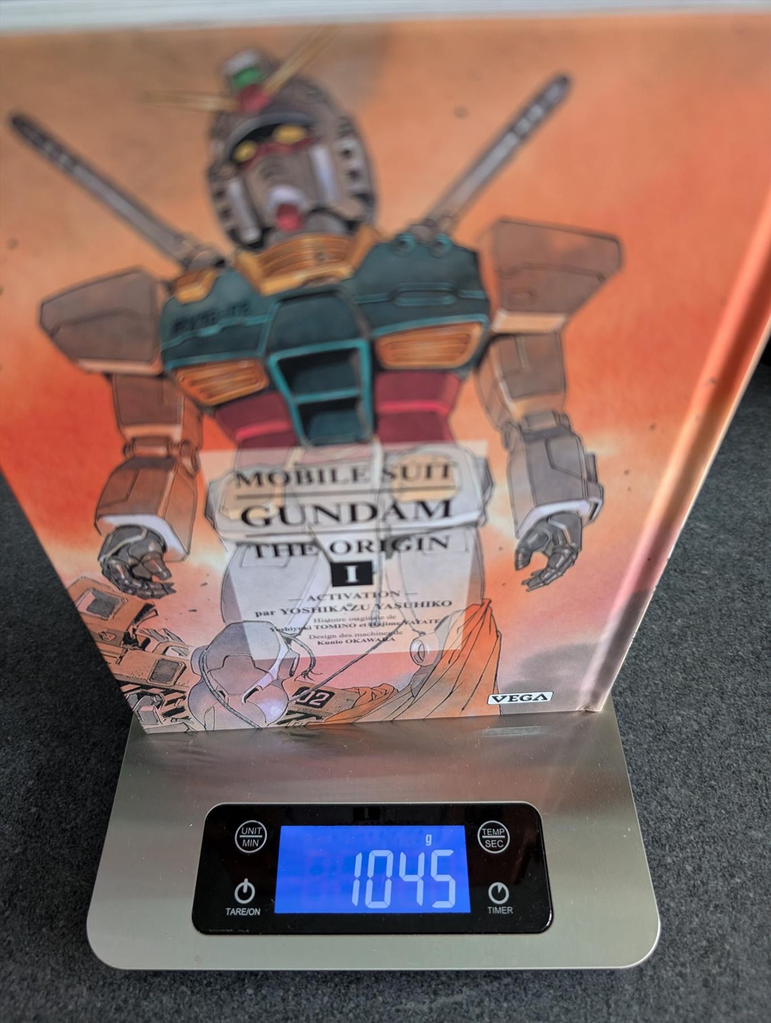 Pesage du tome 1 de Gundam The Origin : 1 kilo 