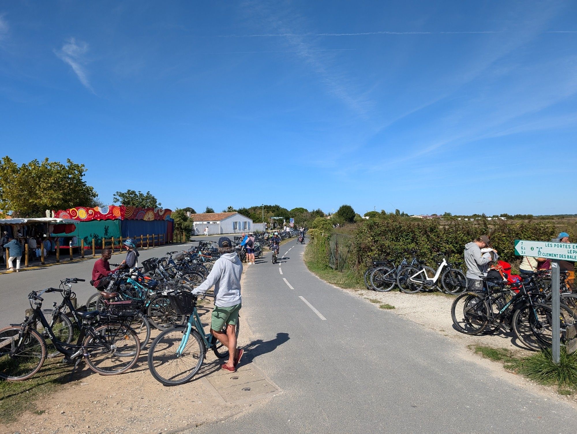 Segregated cycle path with hundreds of bike parked besides