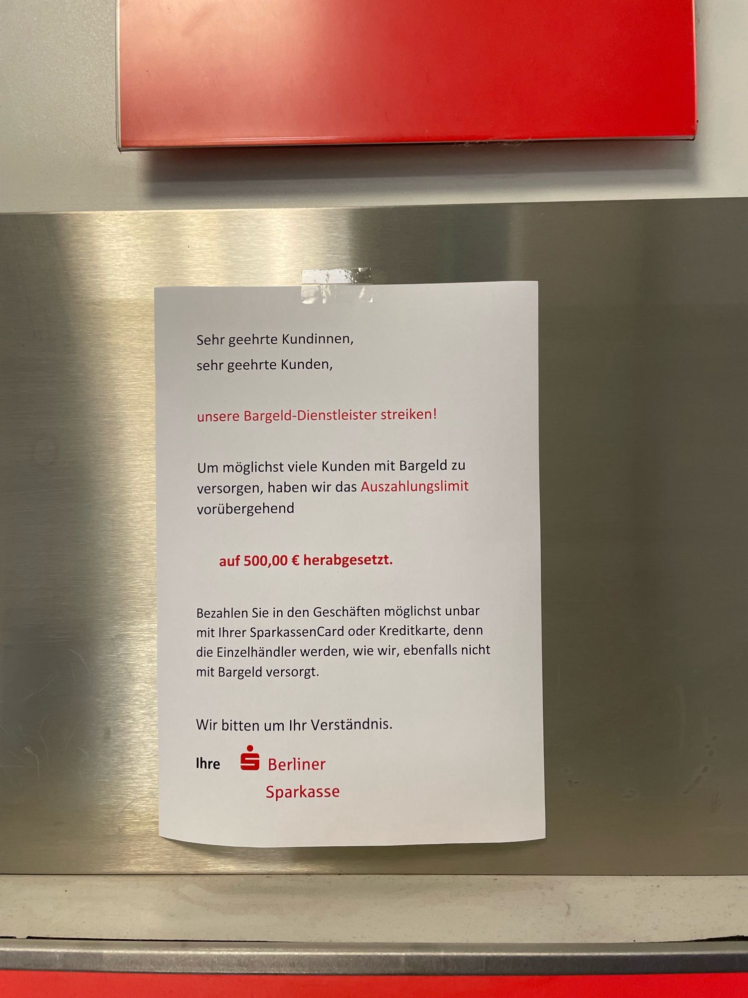 Aushang Sparkasse: Auszahlungslimit