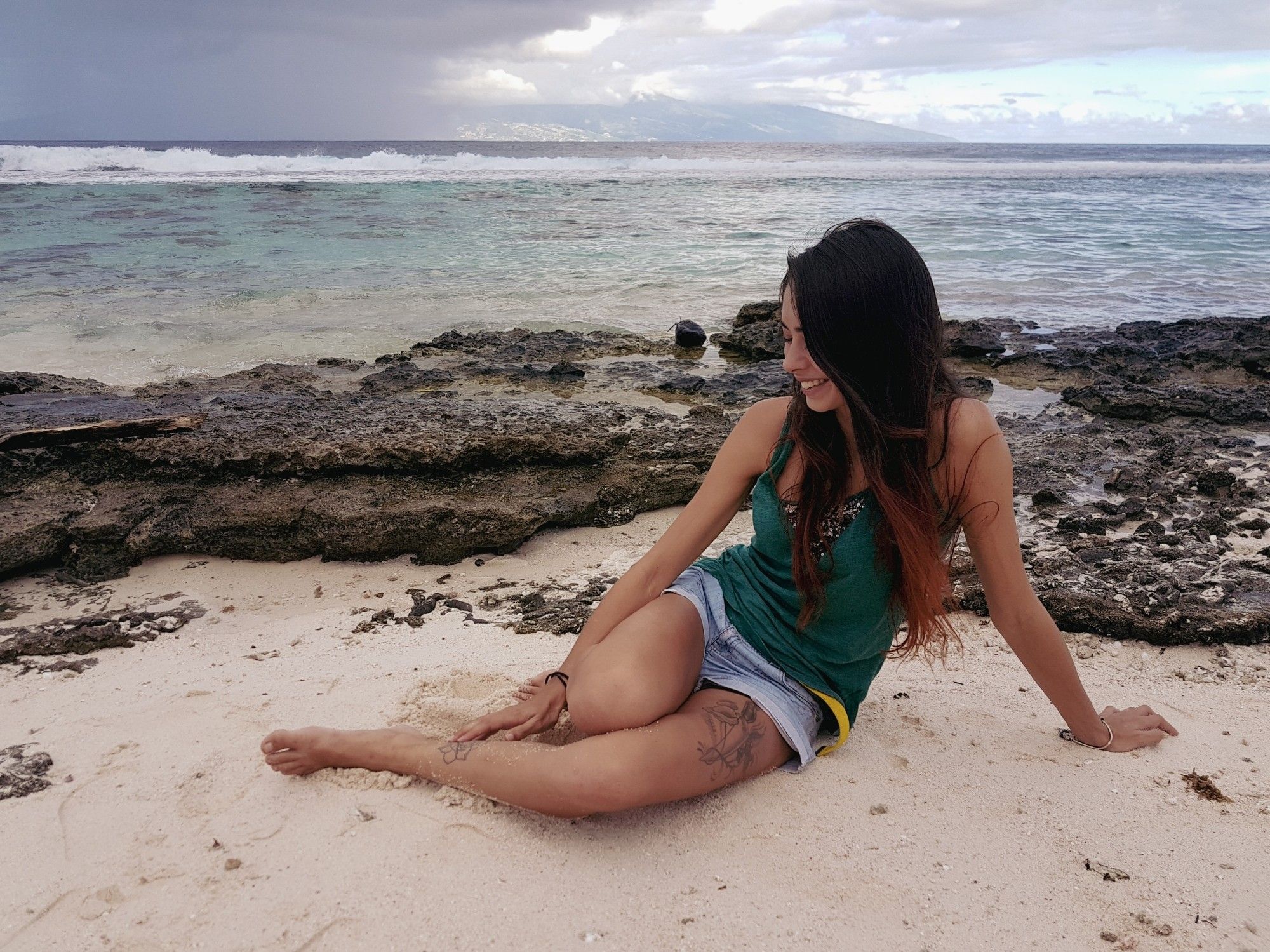 Femme sur la plage