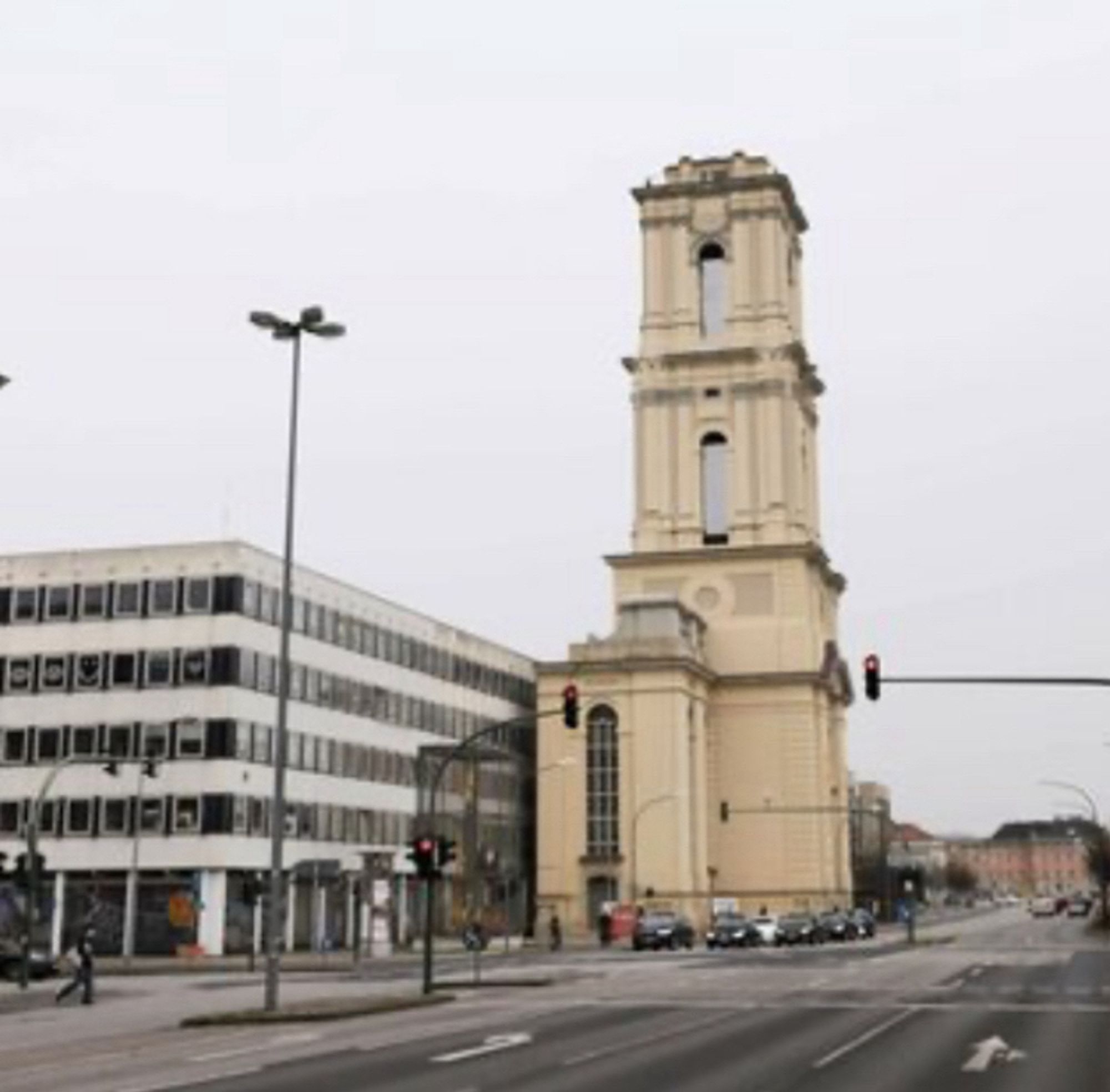 Wiederaufgebauter Turm der Garnisonskirche Potsdam