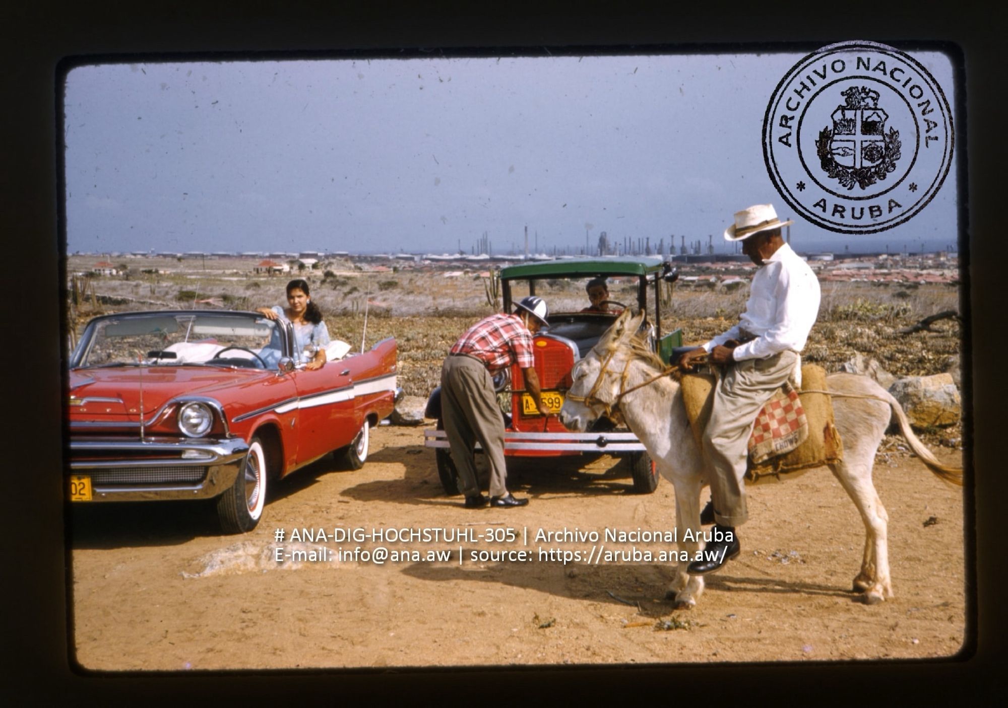 Fotocollectie Hochstuhl, potret # 305 (1950-1960). From Coleccion Aruba: https://archive.org/details/ANA-DIG-HOCHSTUHL-305