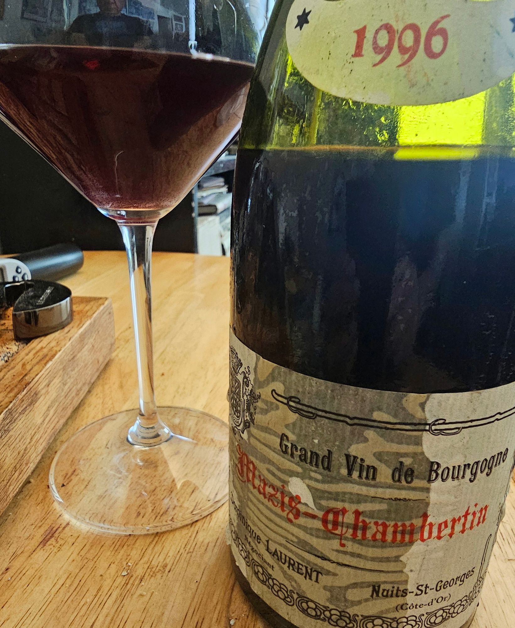 1996 Dominique Laurent Mazis-Chambertin "A"
Burgundy 