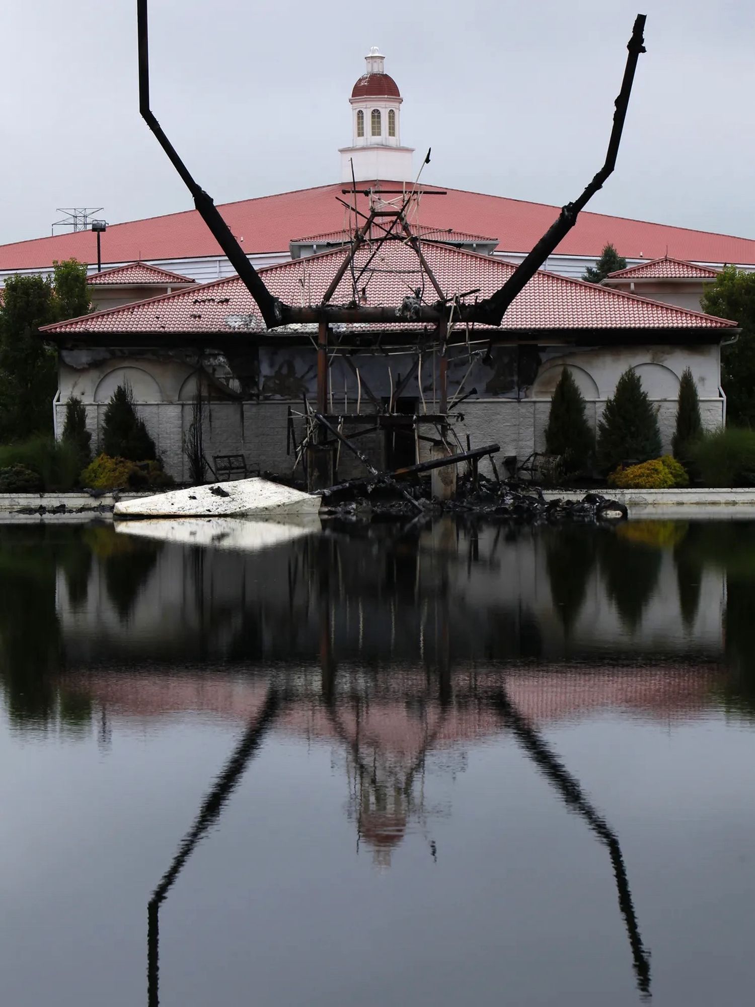 The charred remains of Touchdown Jesus after he got struck by lightning in 2010