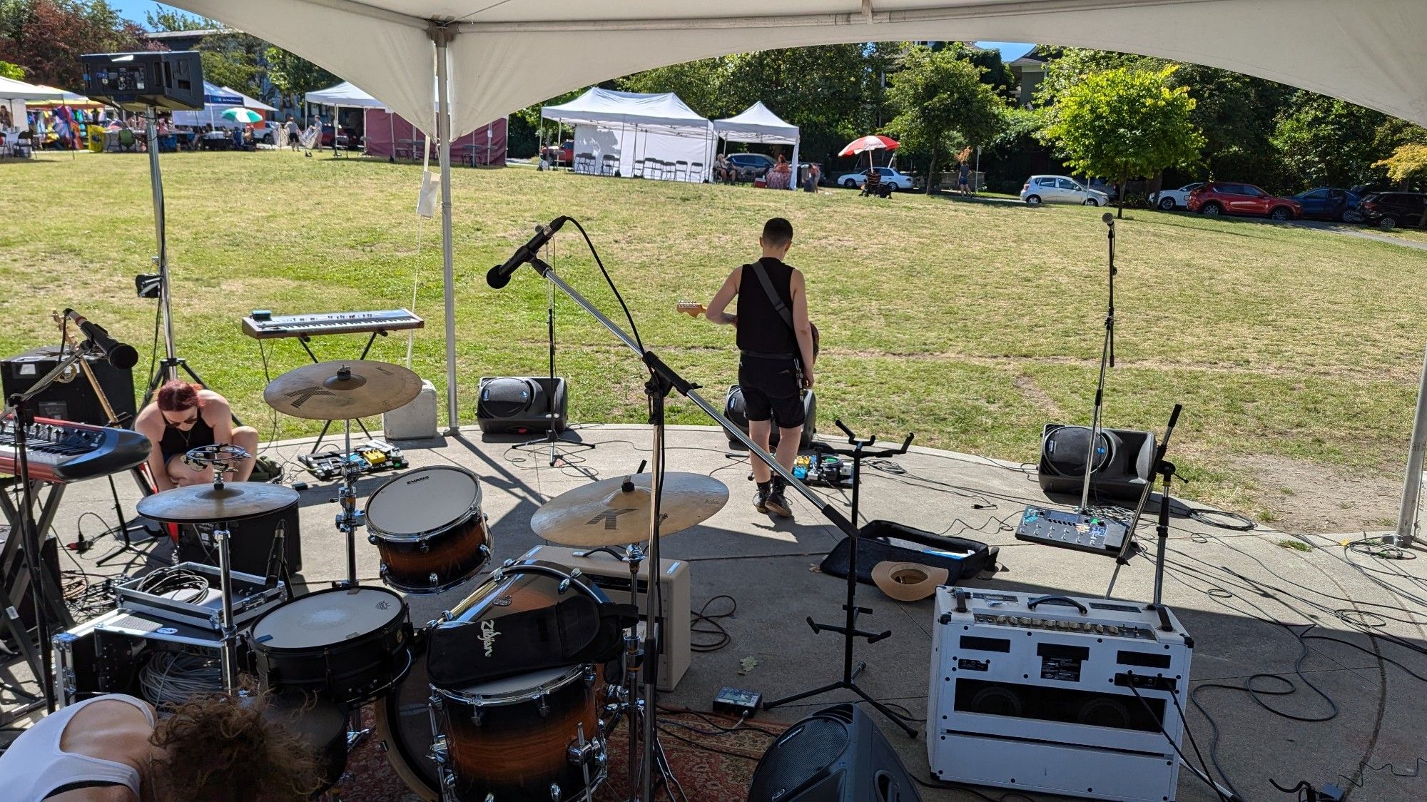 soundcheck in a field