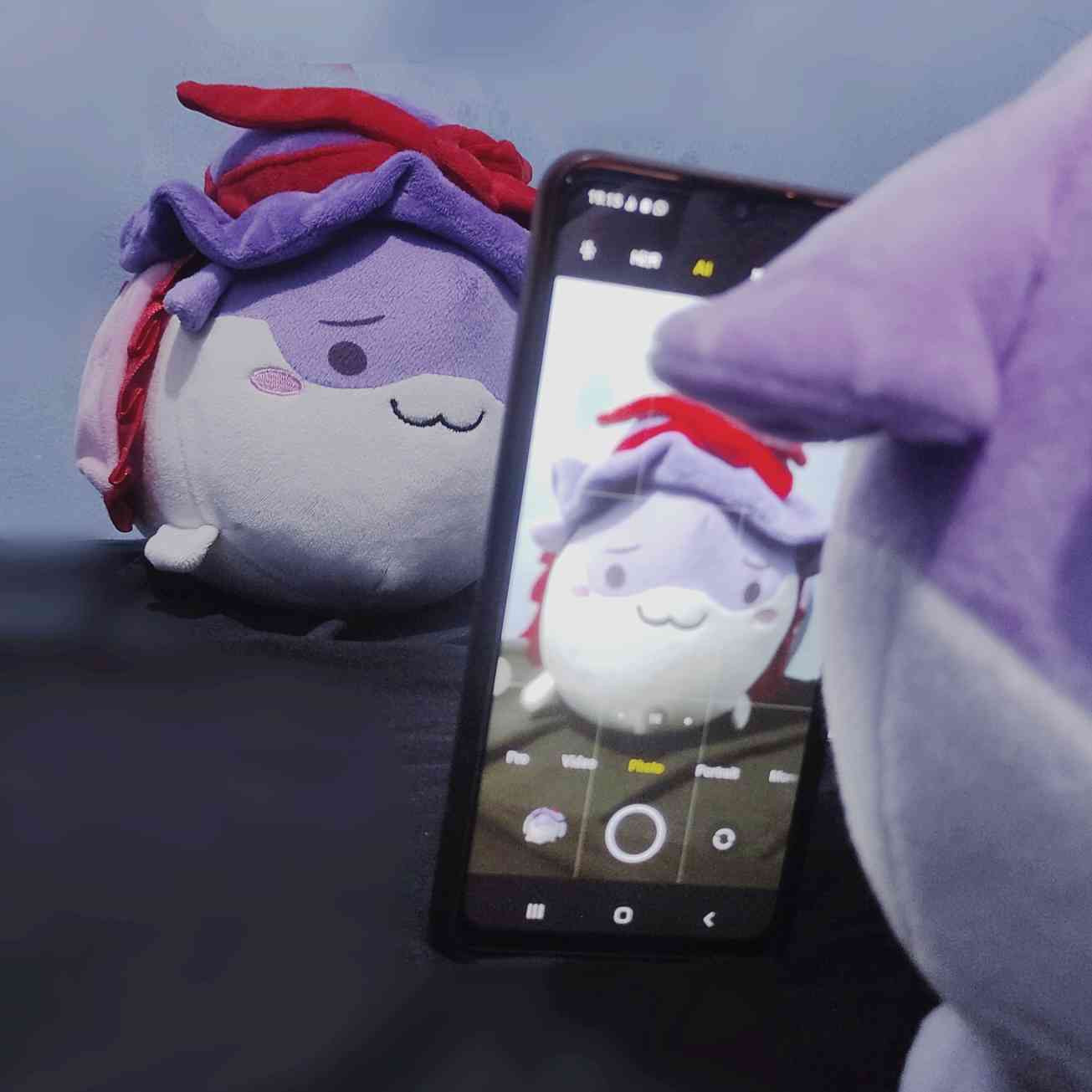 Meira sukusuku taking a picture of Iku sukusuku