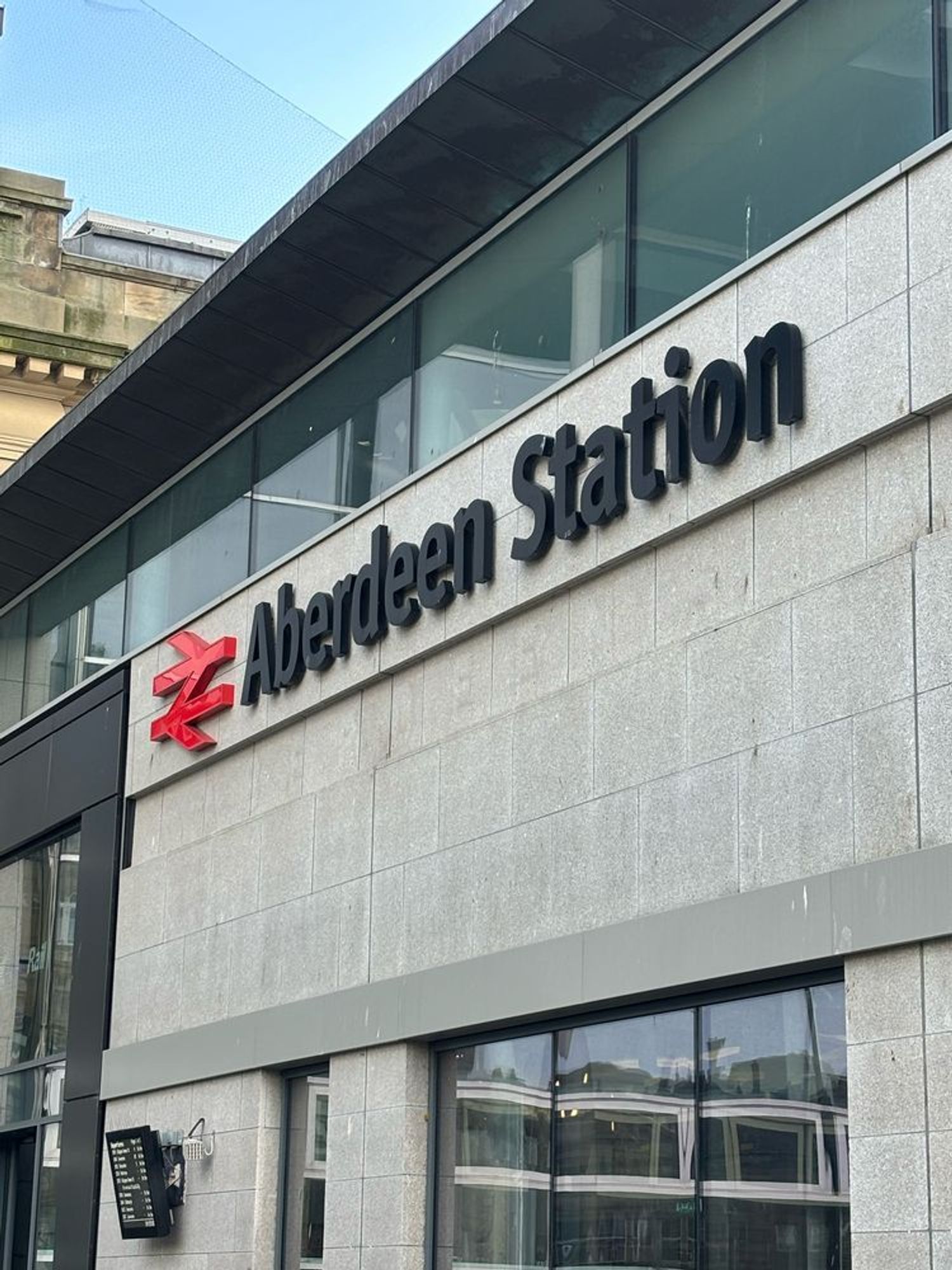 Exterior view of Aberdeen Railway Station.