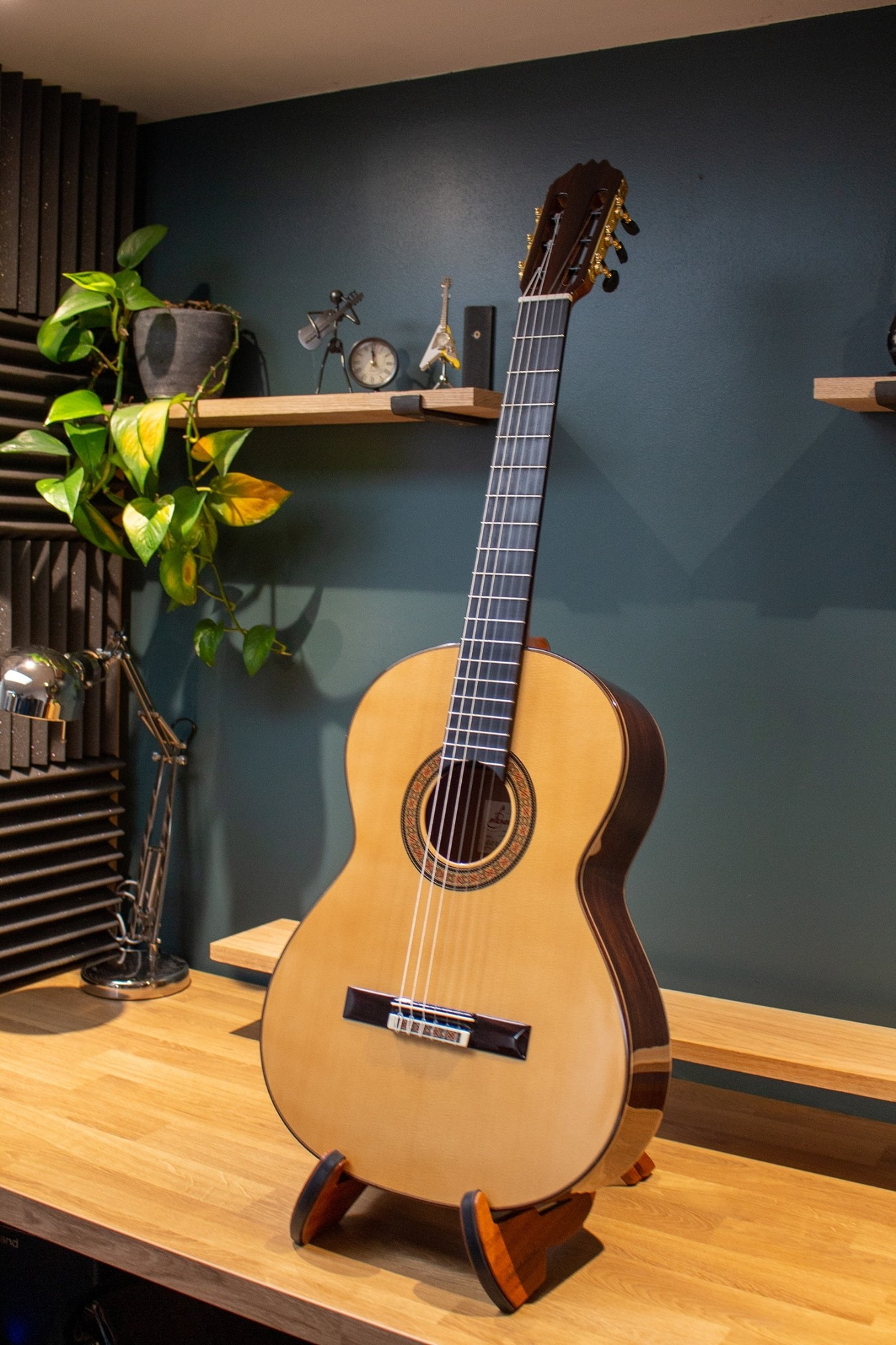 Classical Guitar Academy studio photo.