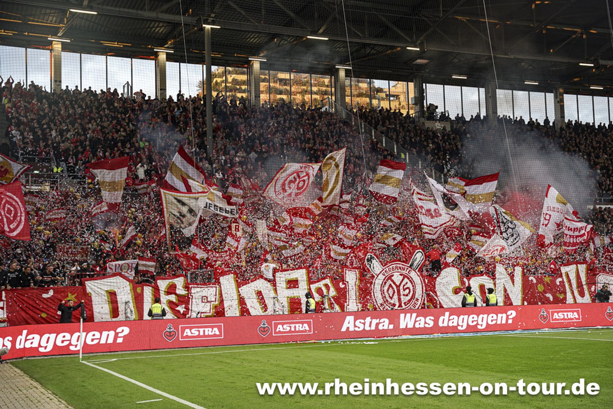 "Diffidati con noi"-Aktion der Ultras von Mainz 05.