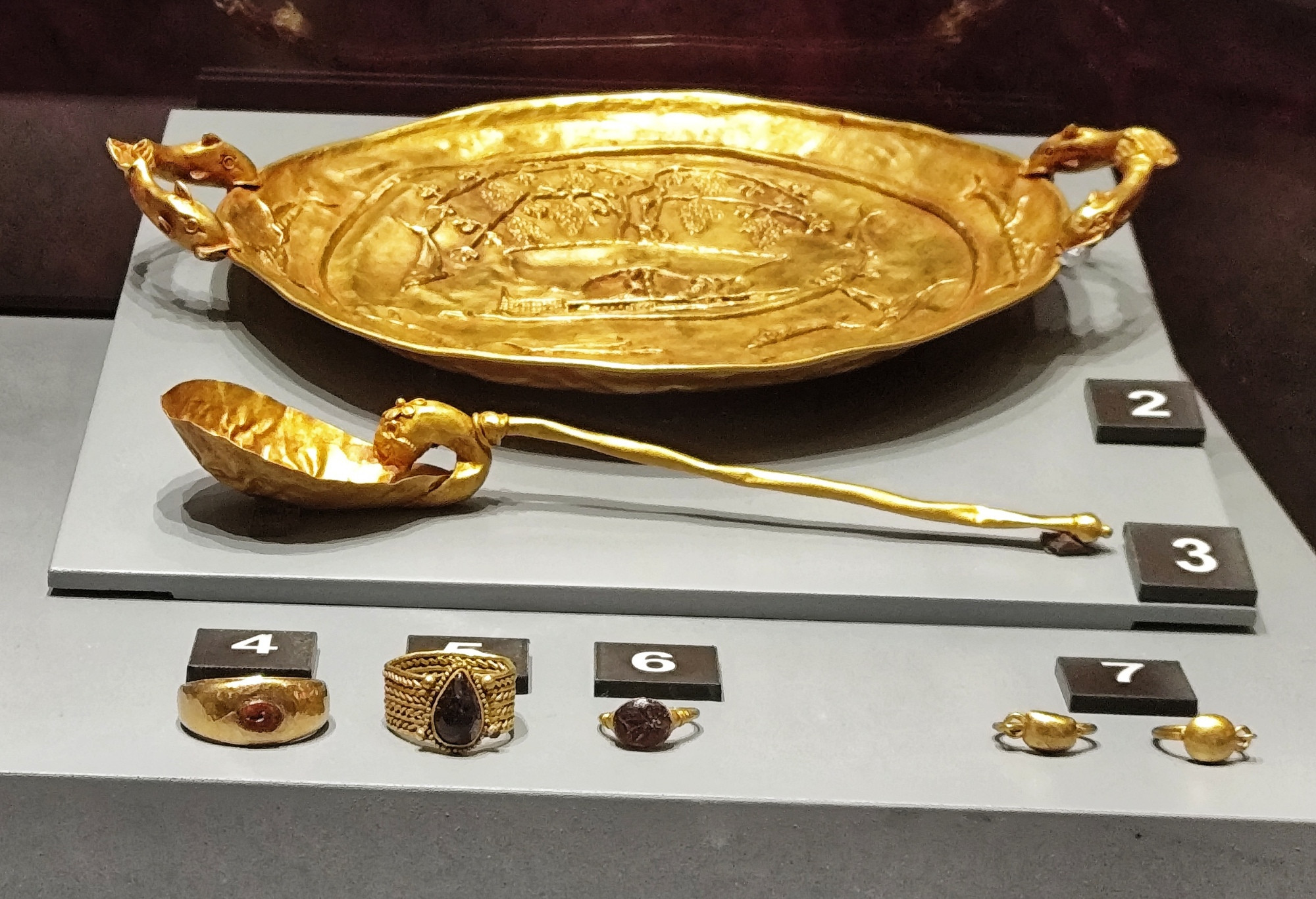 Same, side view to show the lion on the spoon