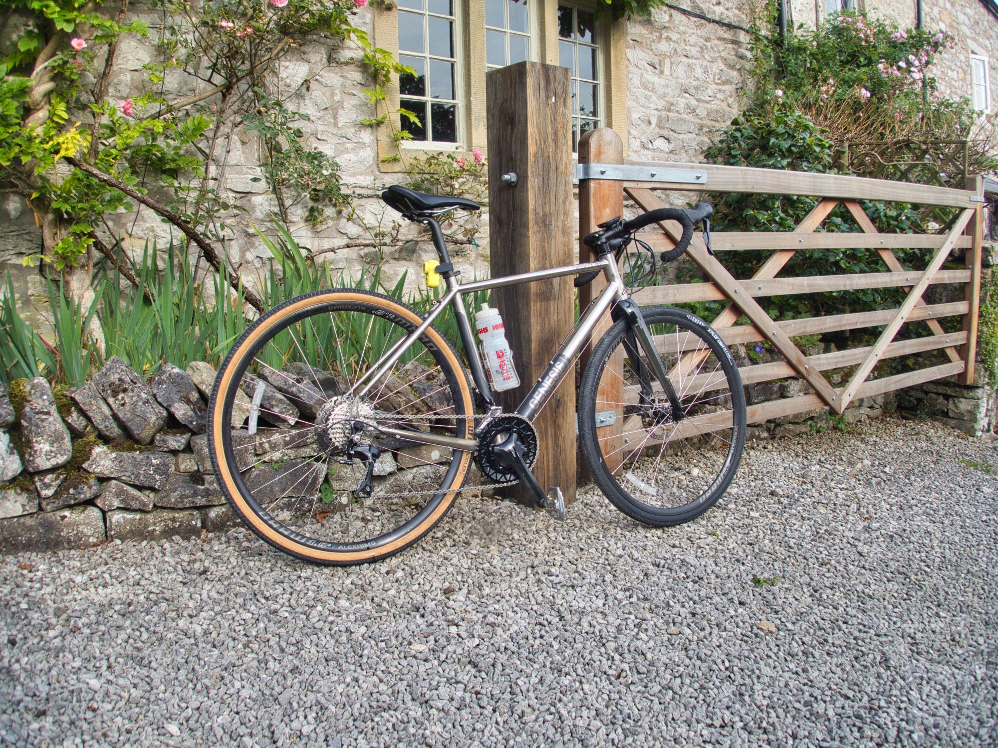 Bicycle ready to try out after fitting new rear derailleur hanger and new absoluteBlack oval chain rings