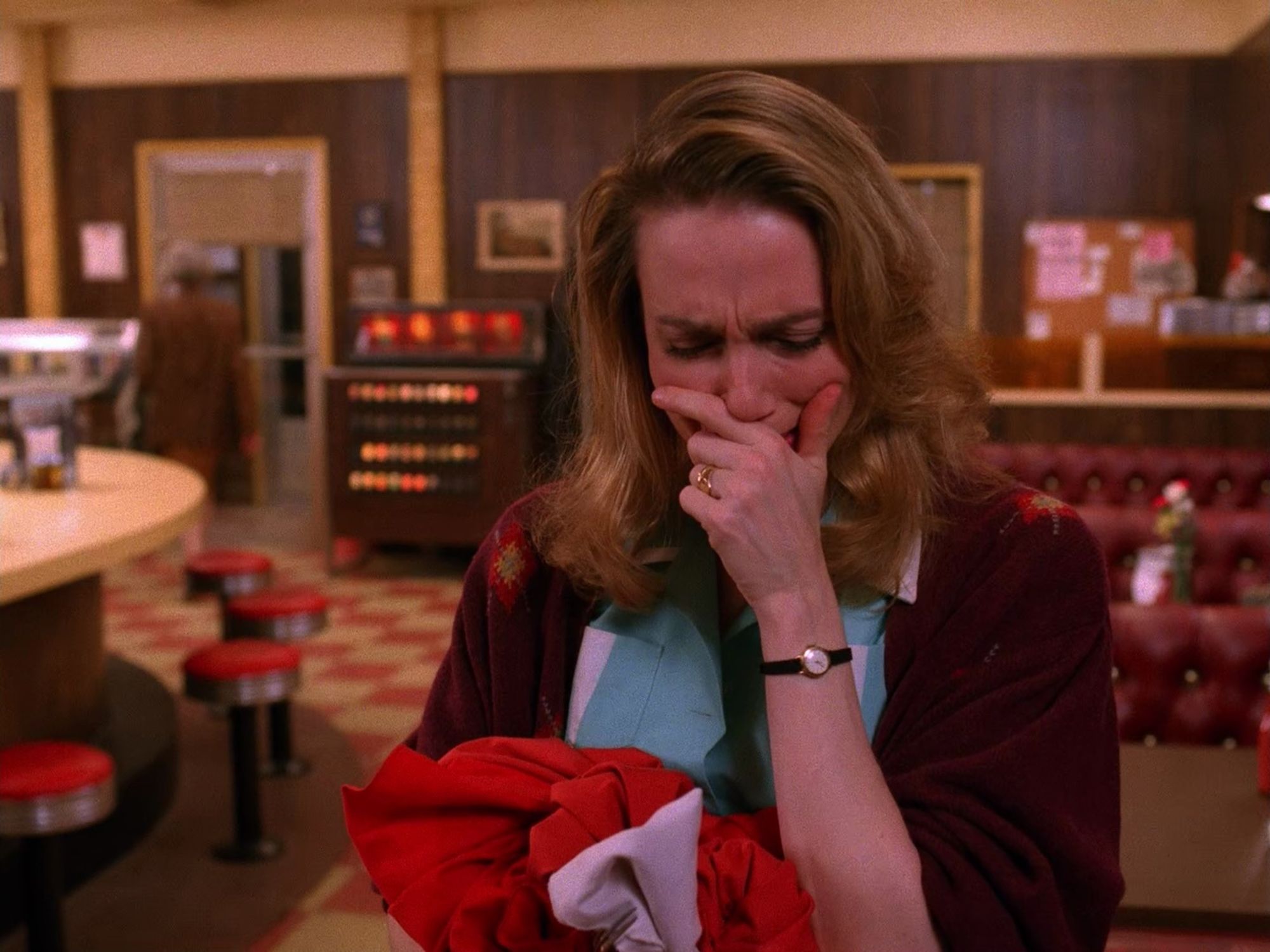 Norma upset. Twin Peaks S02E10 - Dispute Between Brothers.