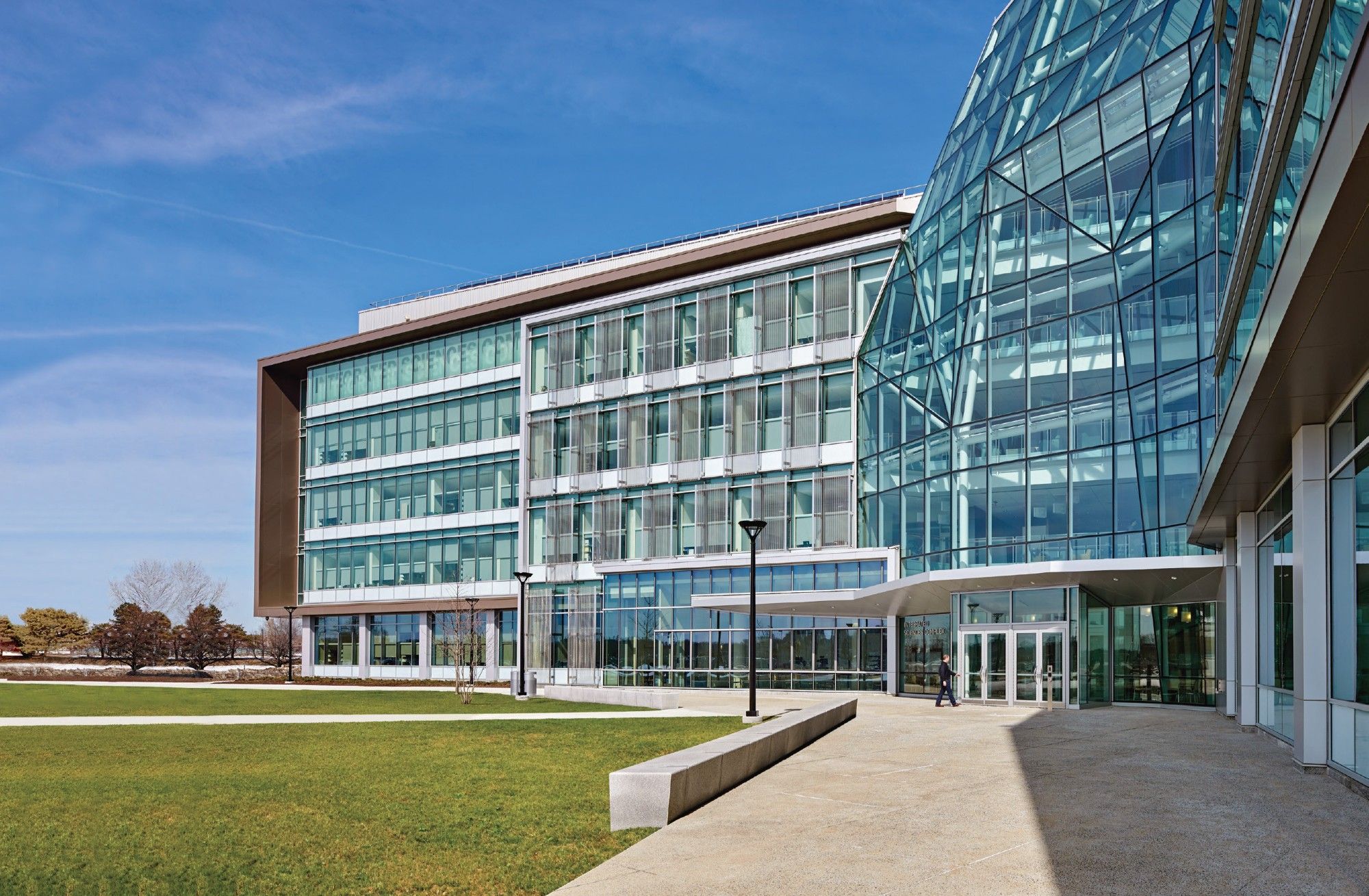 Photo of an Integrated Sciences Complex (ISC) at UMass Boston.