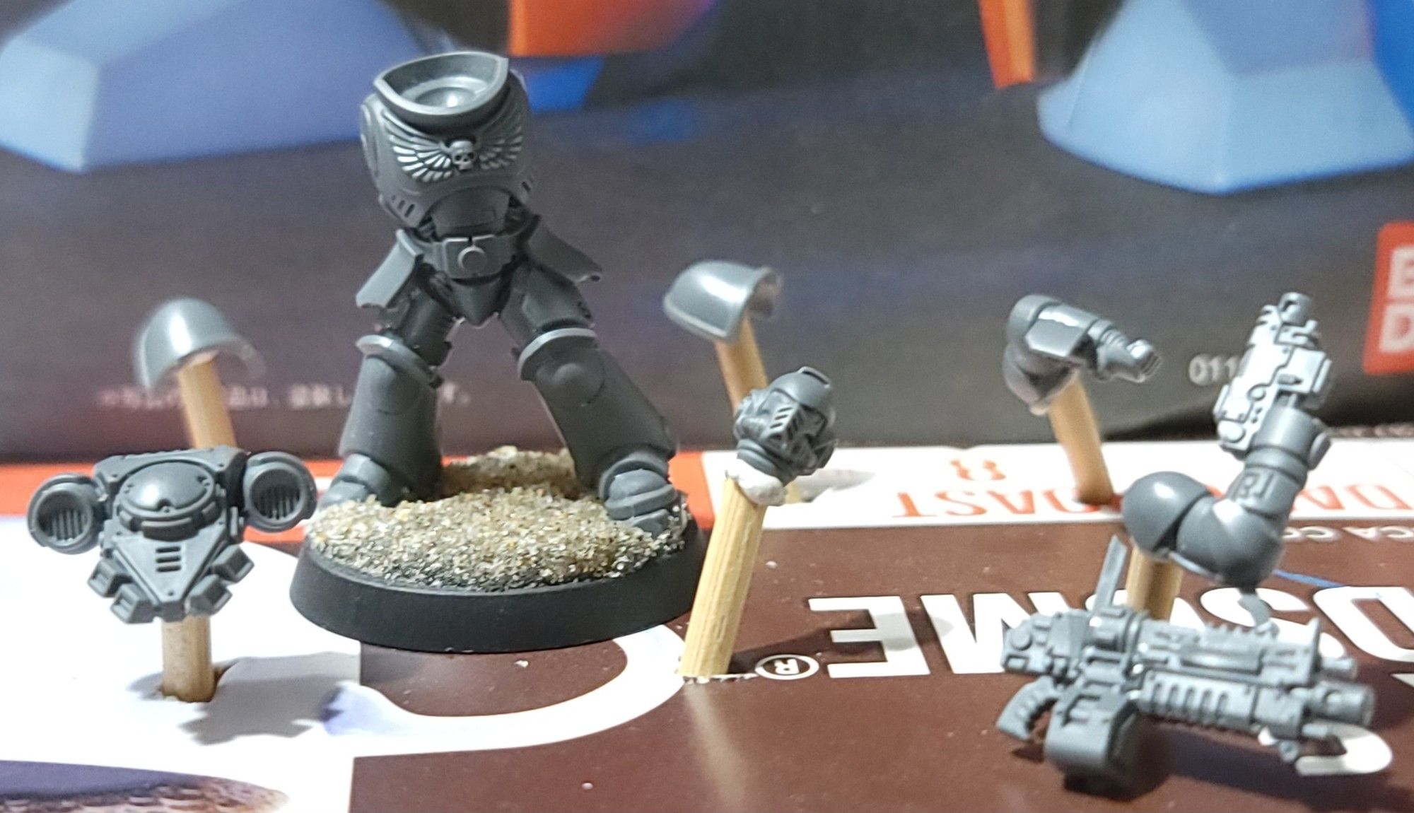 Intercessor Sergeant in pieces