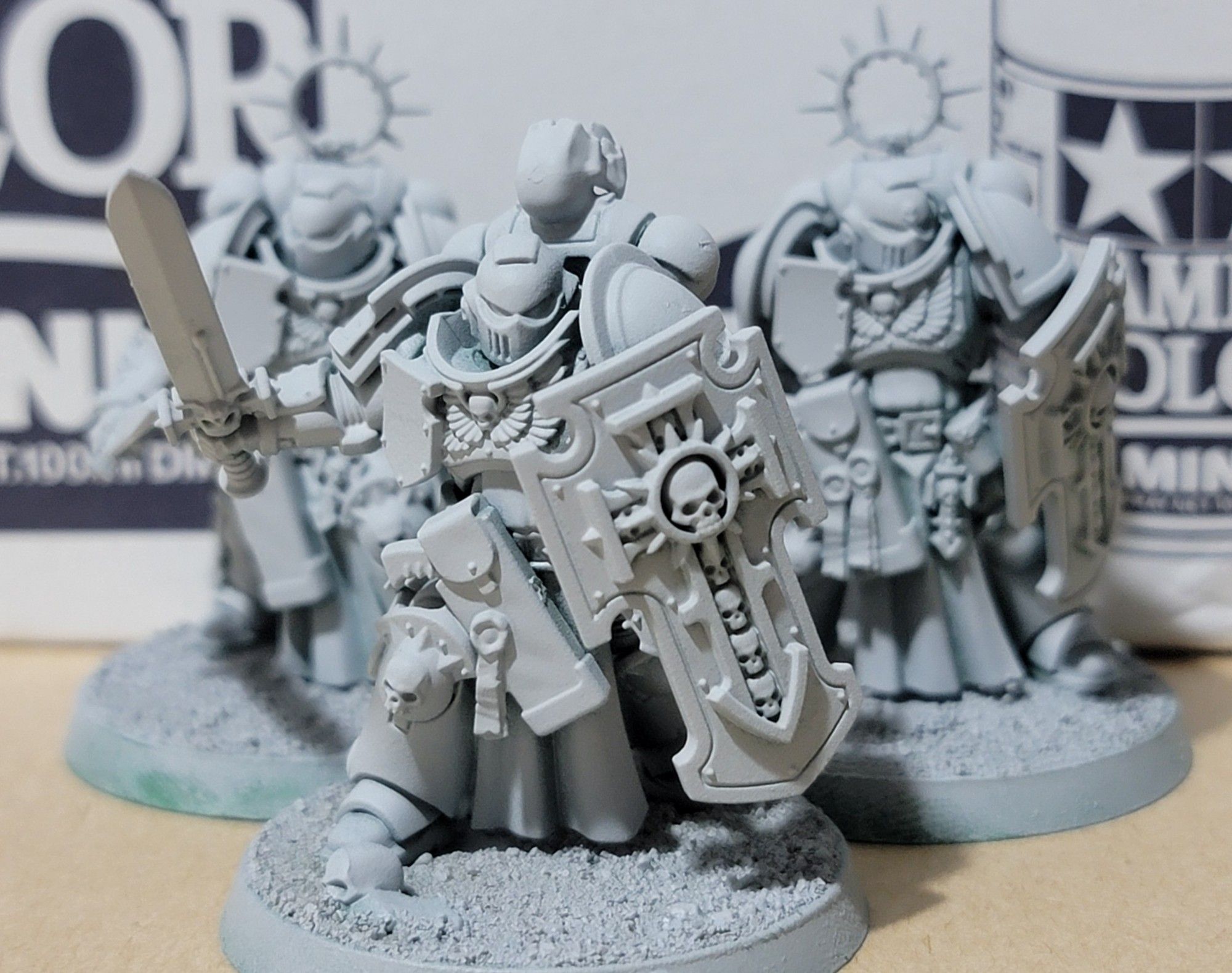 A Bladeguard veteran trio primed white