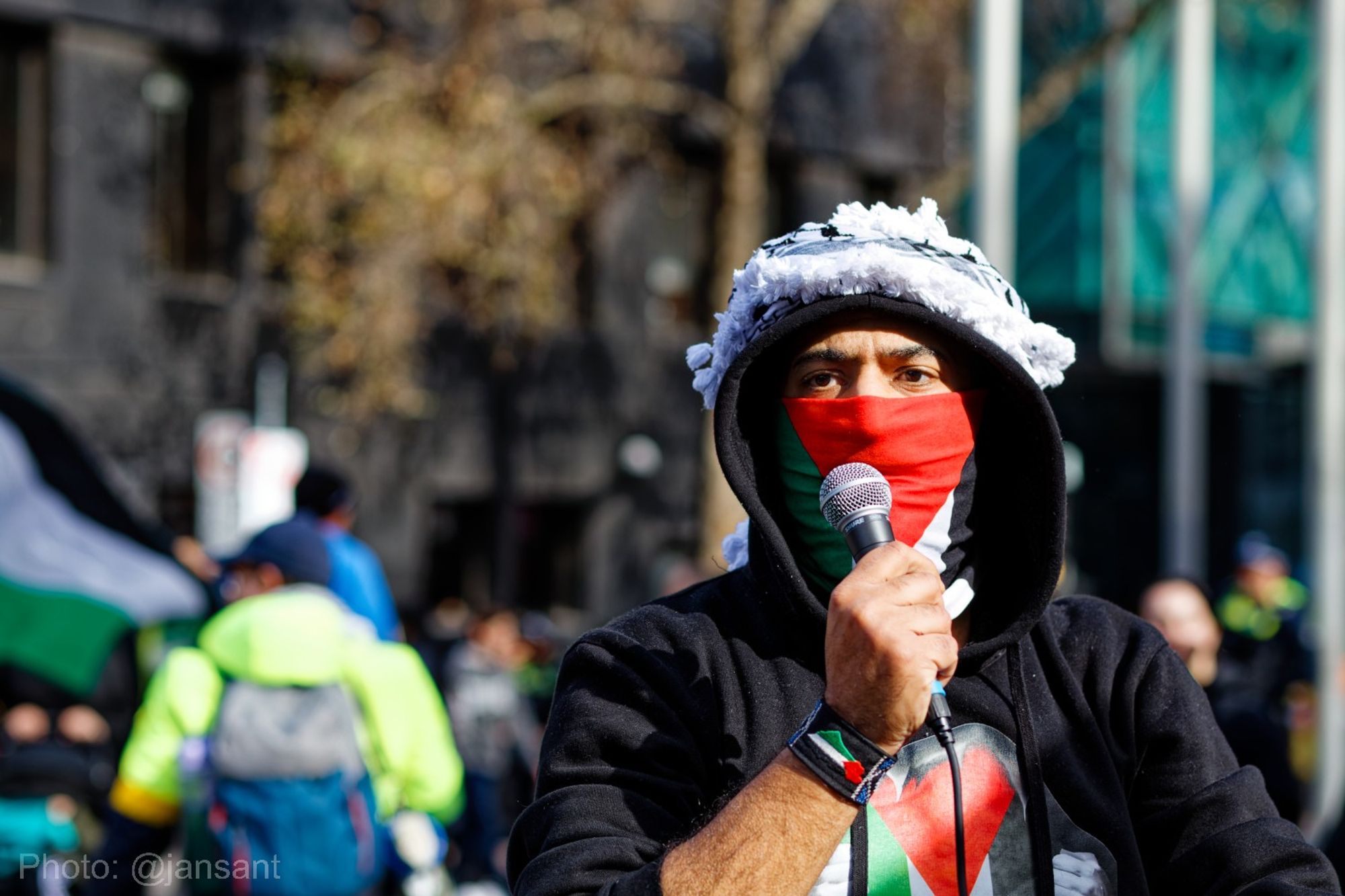 Man at Sunday's #CeasefireNOW Melbourne.