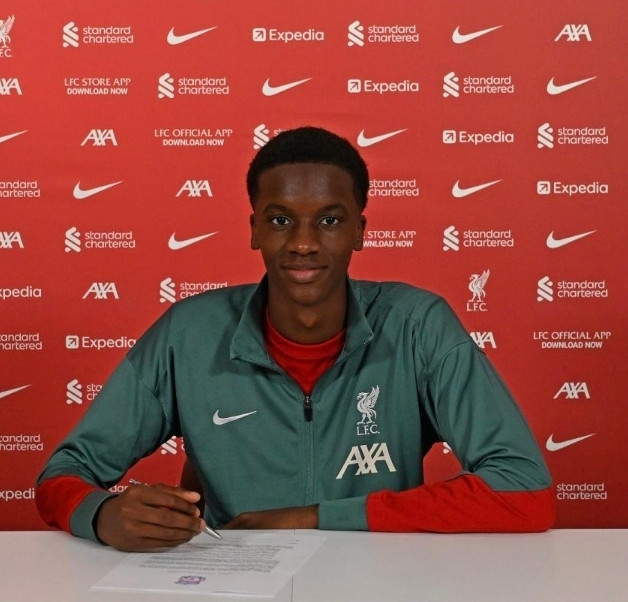 Congratulations to Trey Nyoni on his first professional contract.