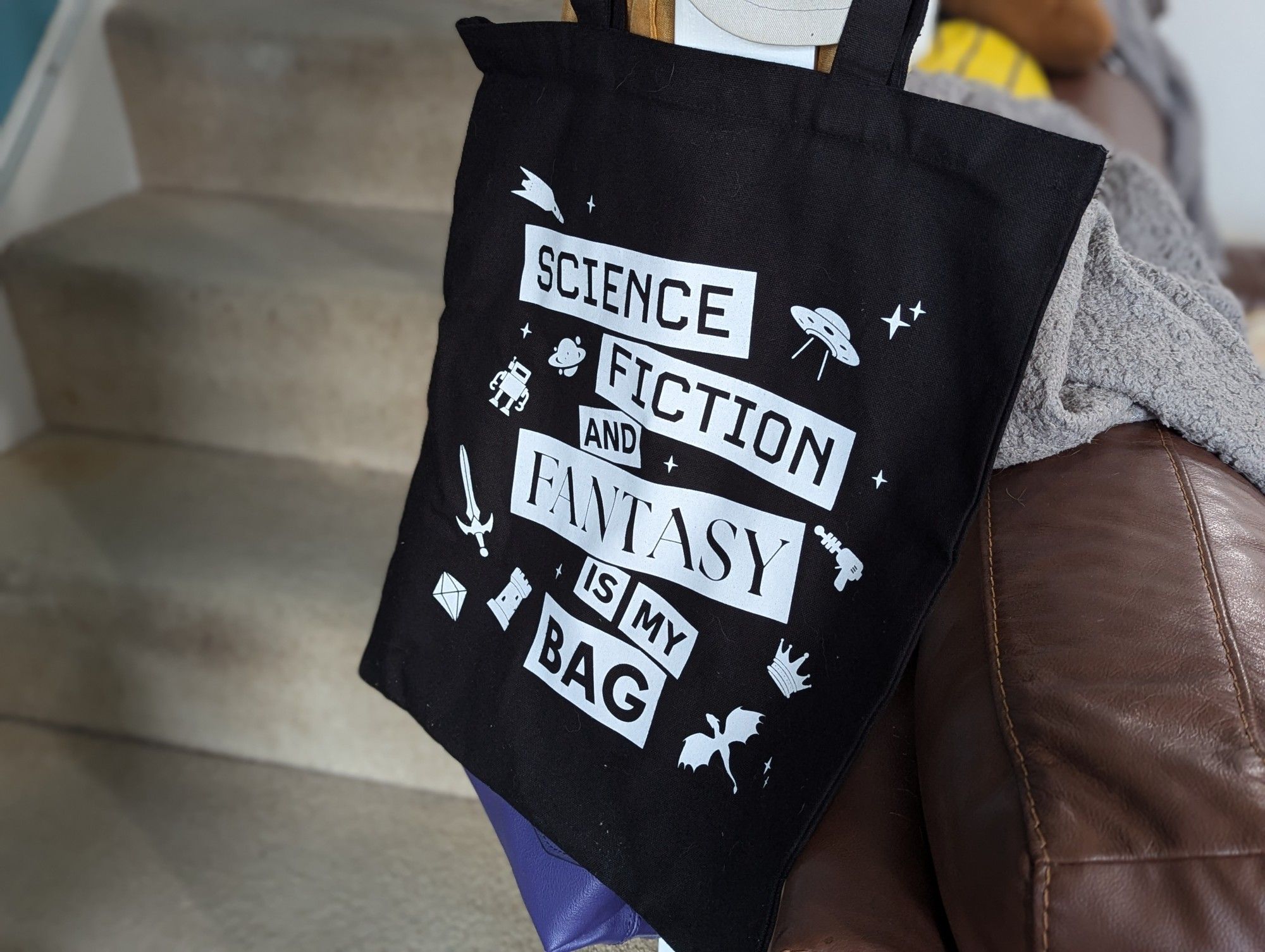 Tote bag with text "science fiction and fantasy is my bag"