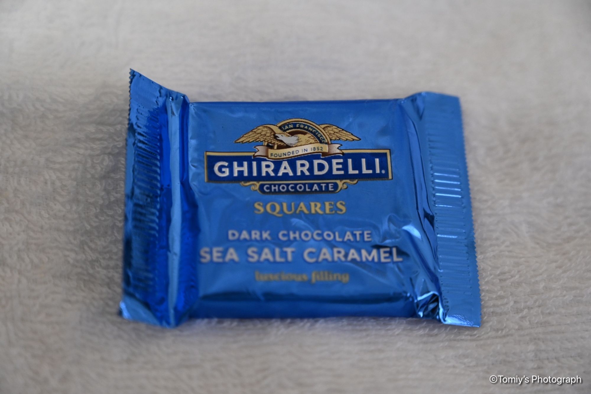 GHIRARDELLIのチョコレート
チョコレートの中身はシーソルトキャラメル