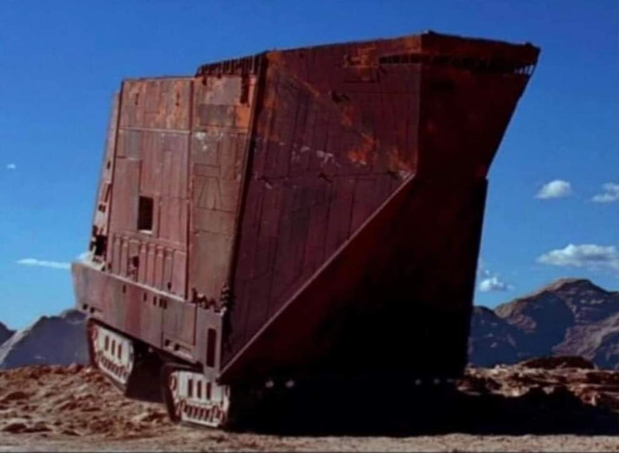 Sandcrawler (old rusty tank-like vehicle from Star Wars)