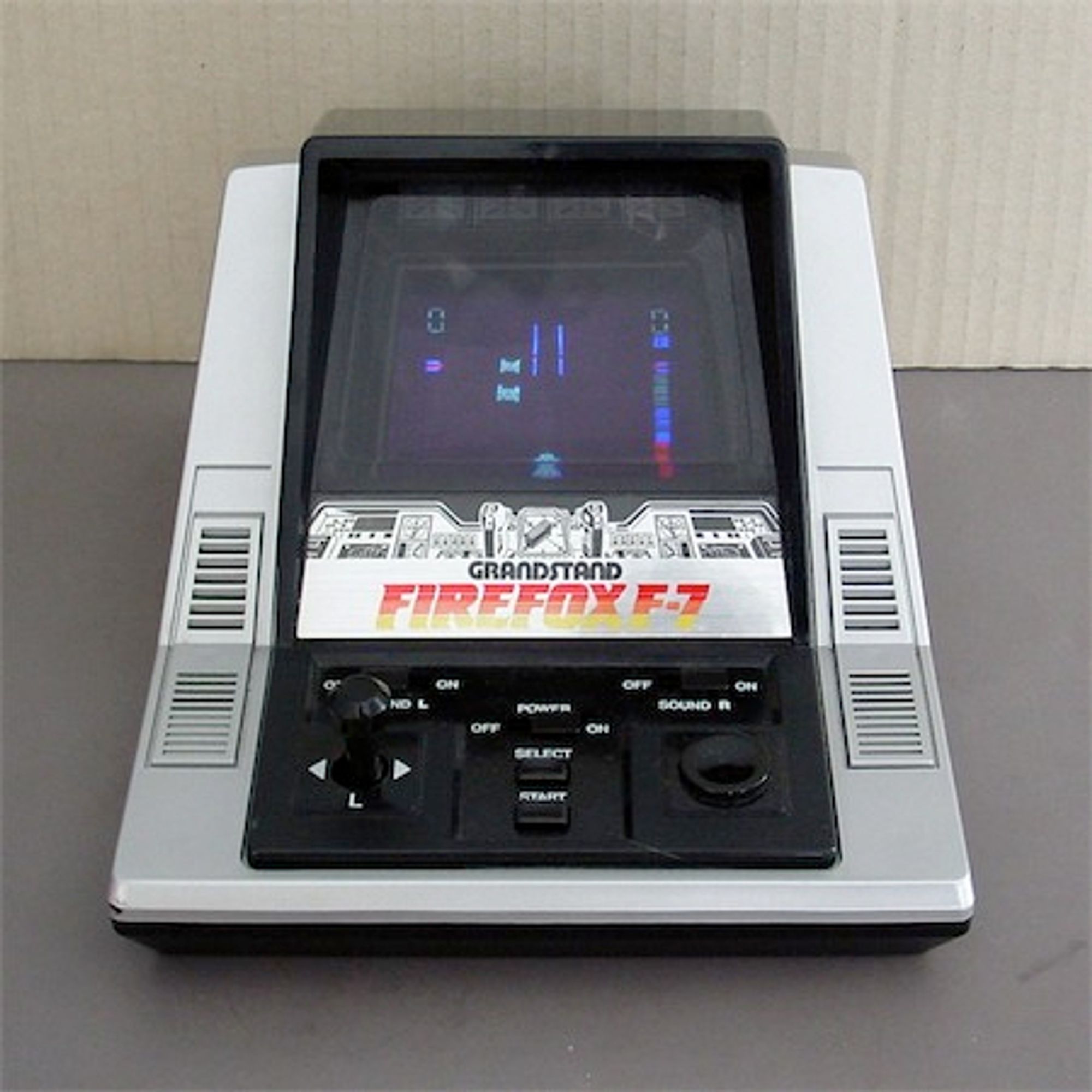 Firefox F-7 electronic game