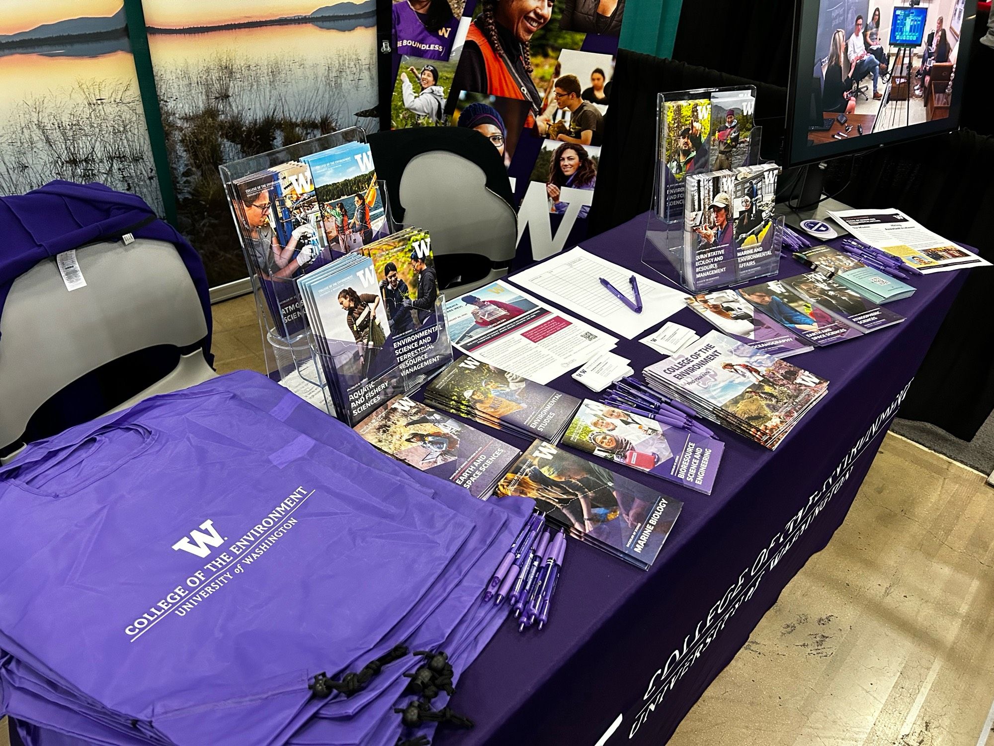 UW College of the Environment booth.