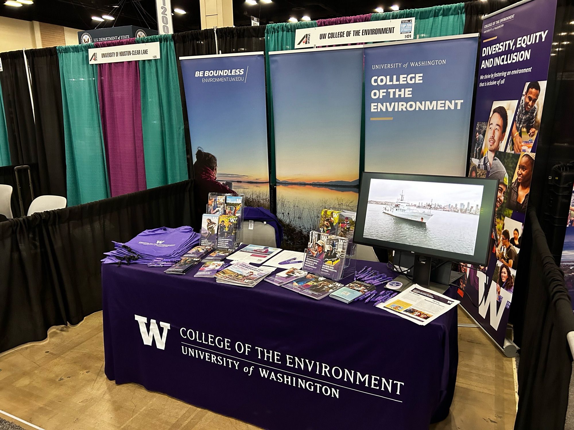 UW College of the Environment booth.