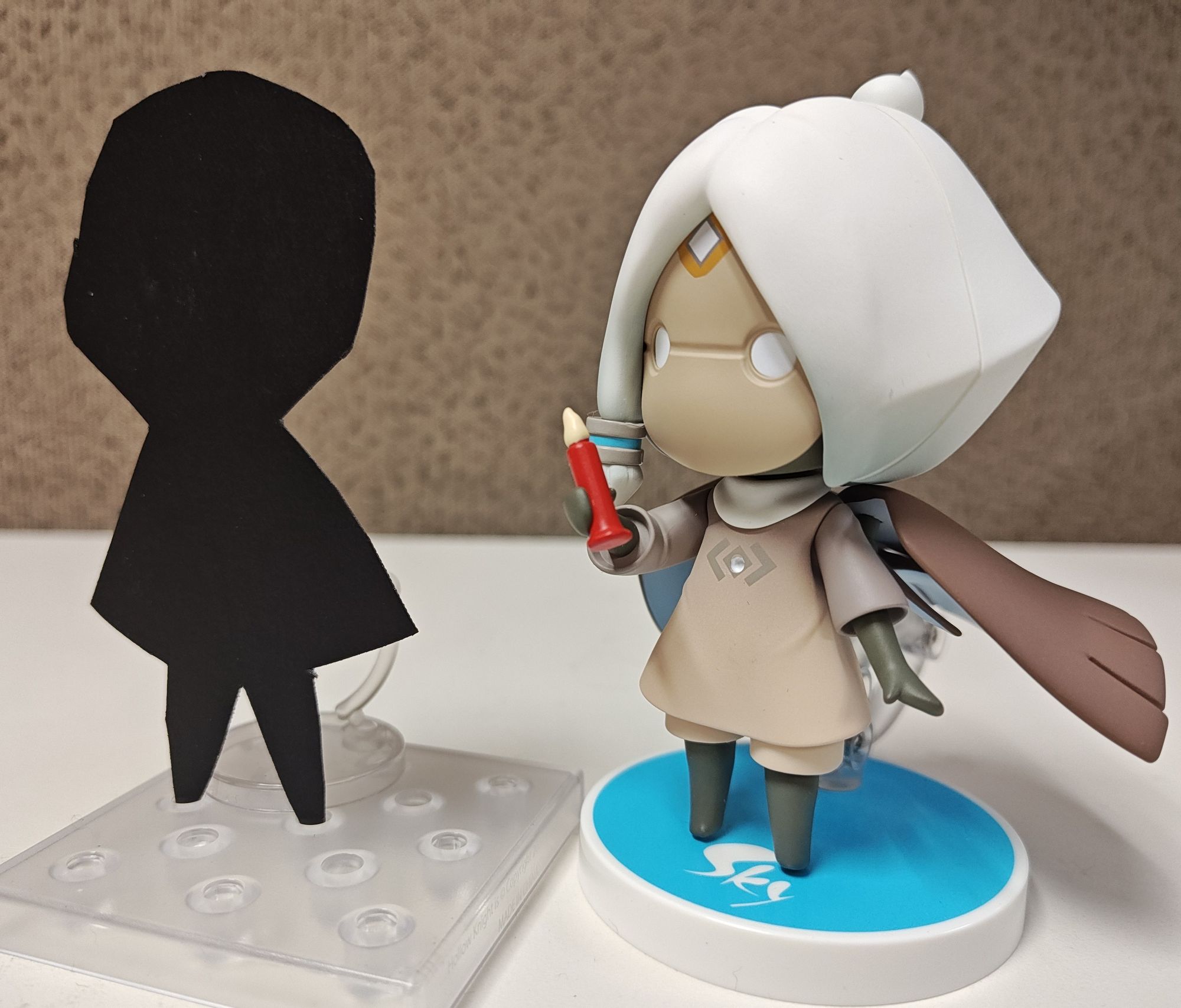 Nendoroid Sky Kid and an unlit shadow