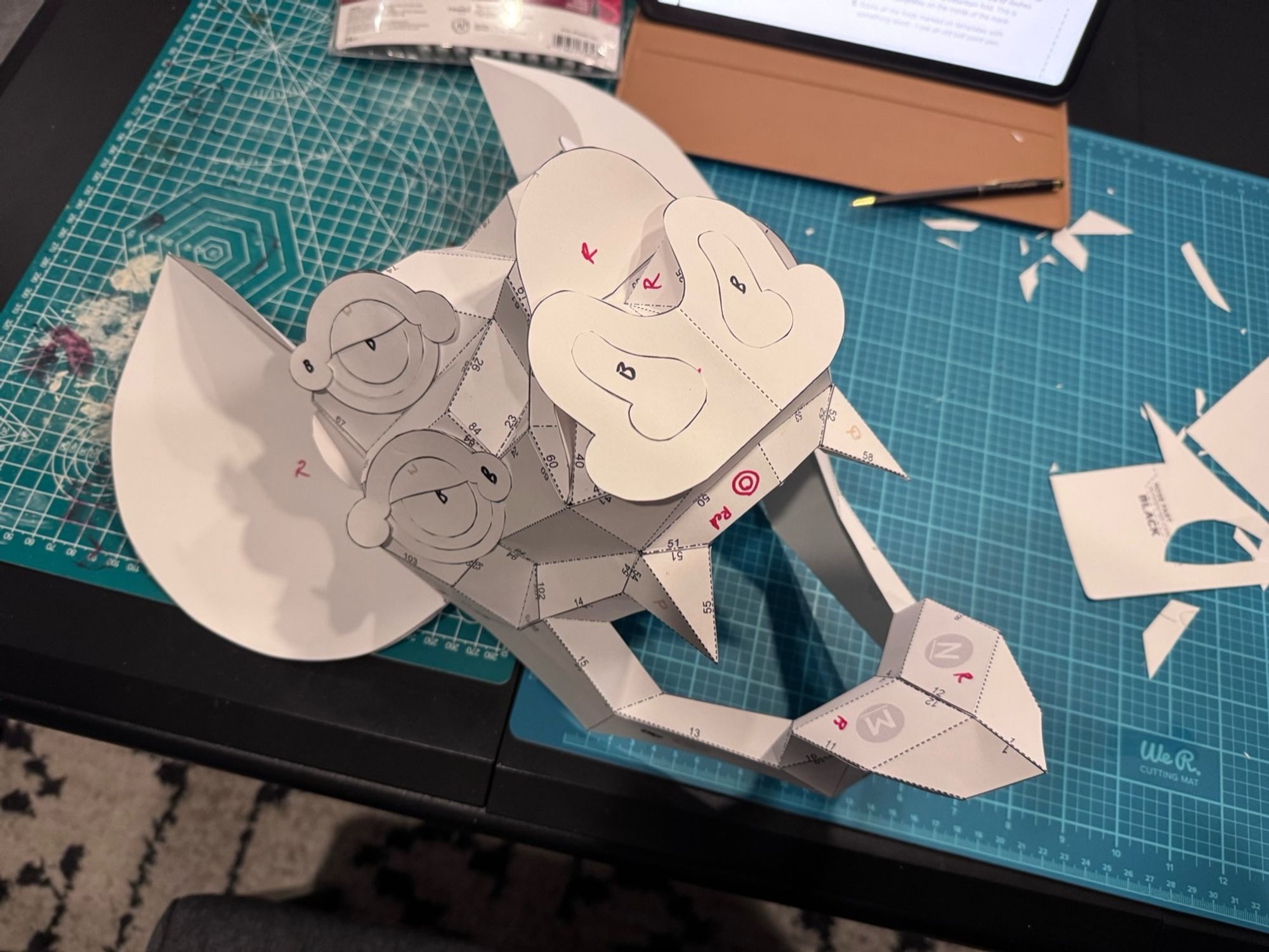 Faceted papercraft bat face