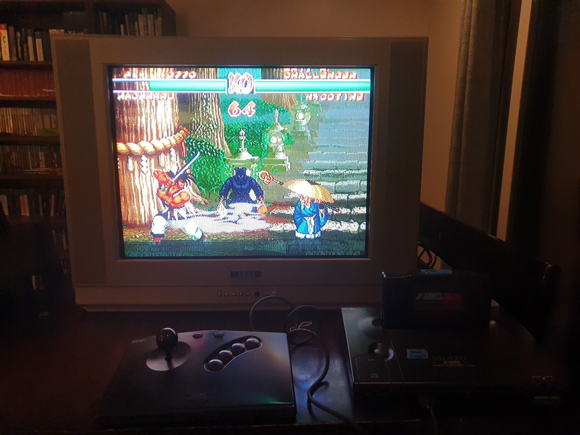 CRT TV, retro console, video game