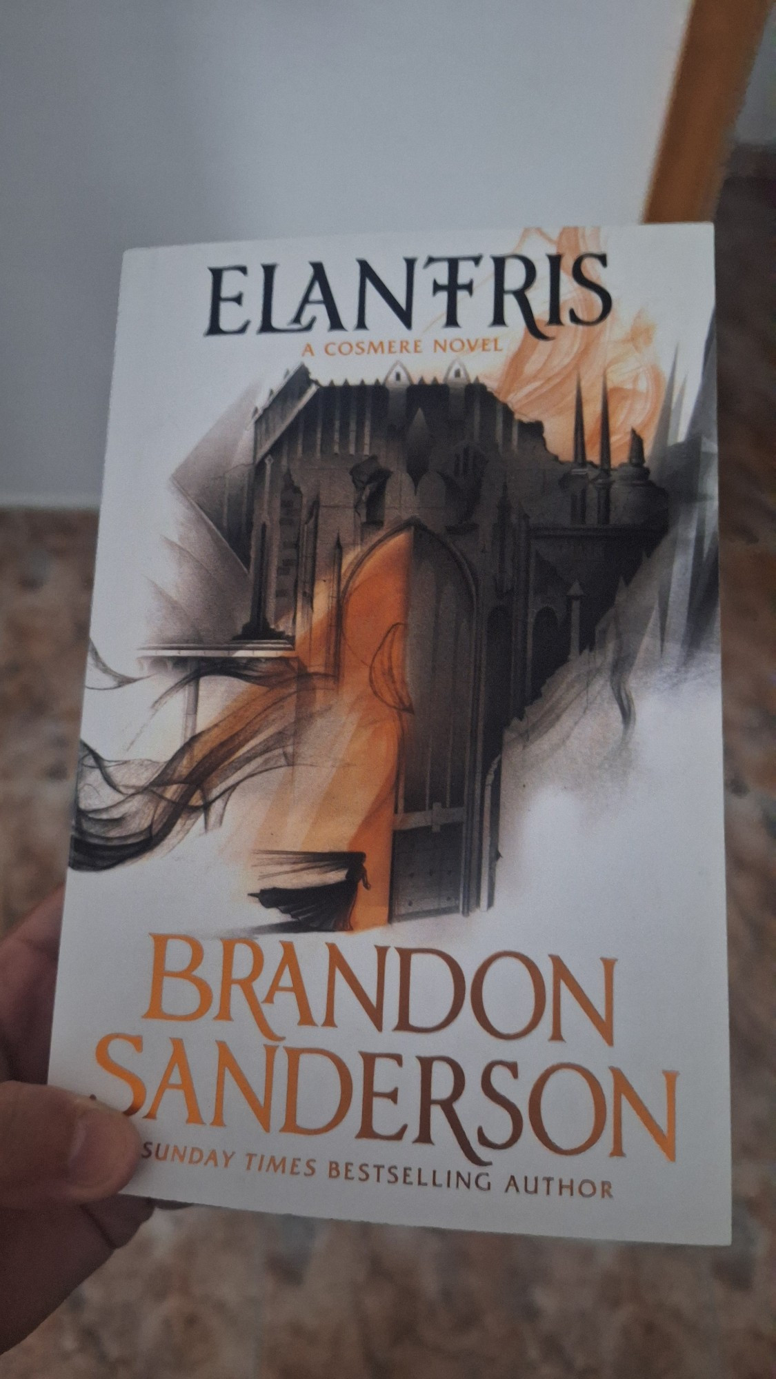 Elantris, de Brandon Sanderson