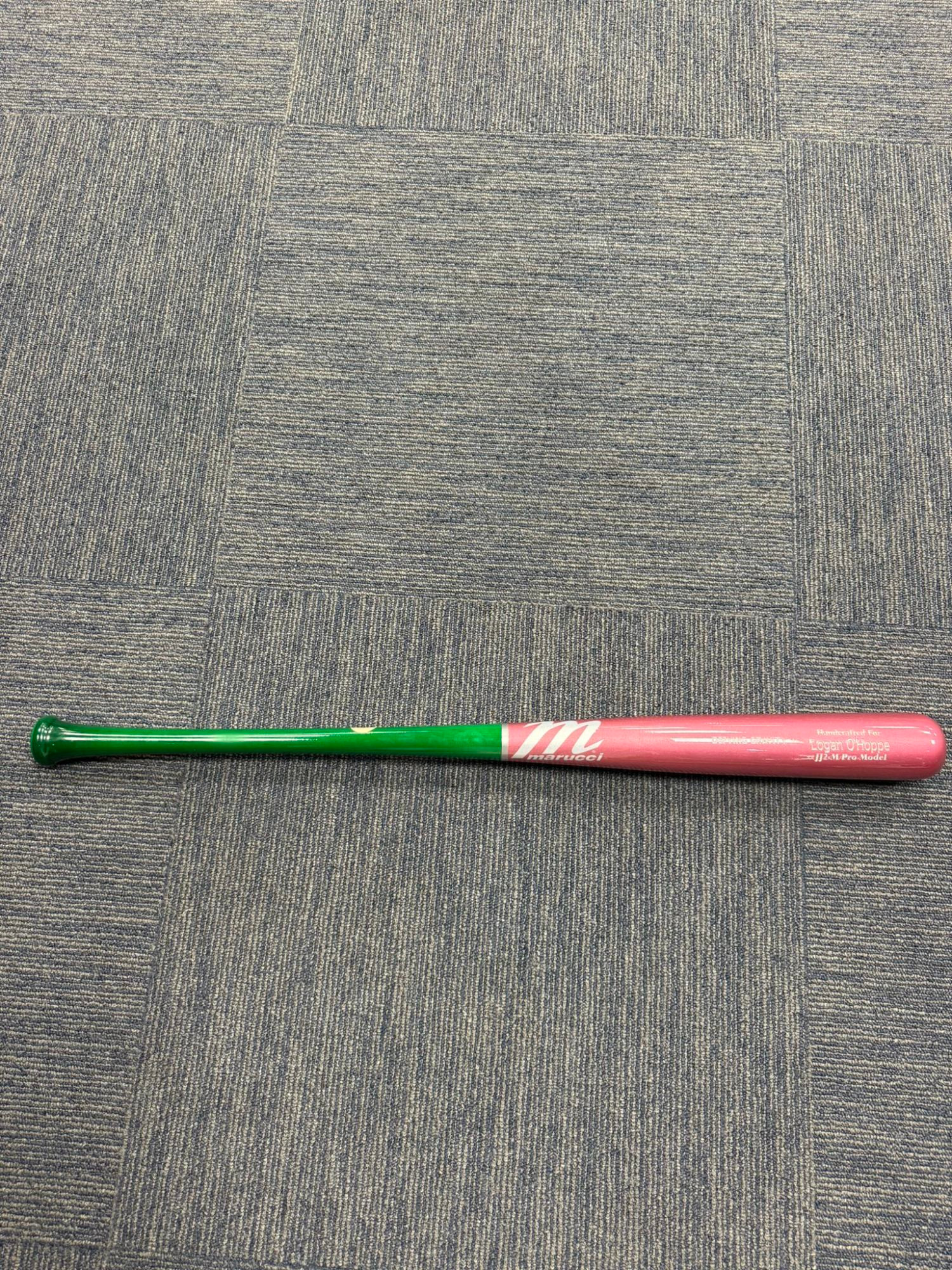 The wicked bat is both Glinda and Elphaba 
