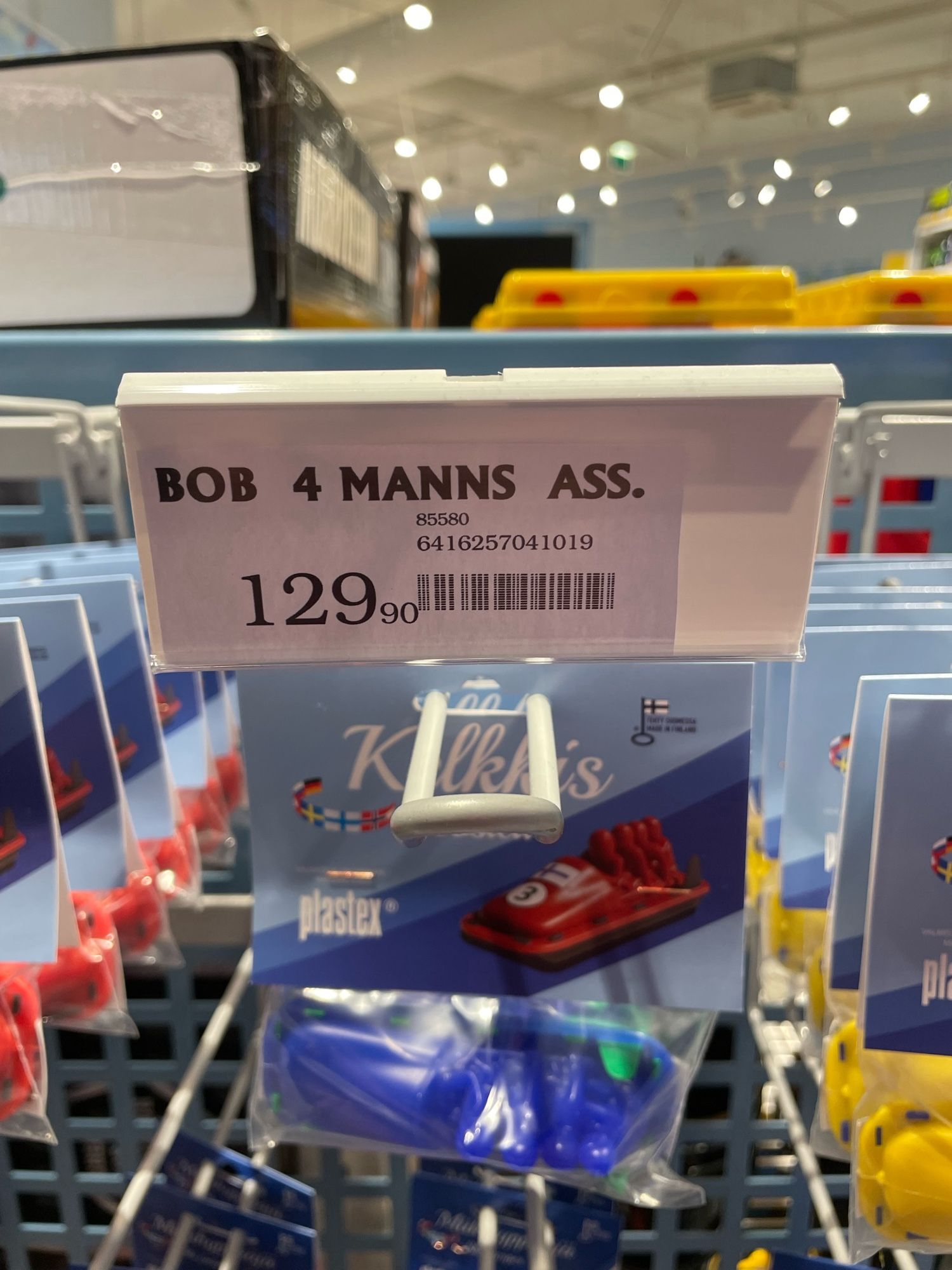 Bob-kjelke leke til salgs, avertert som «Bob 4 mans ass»