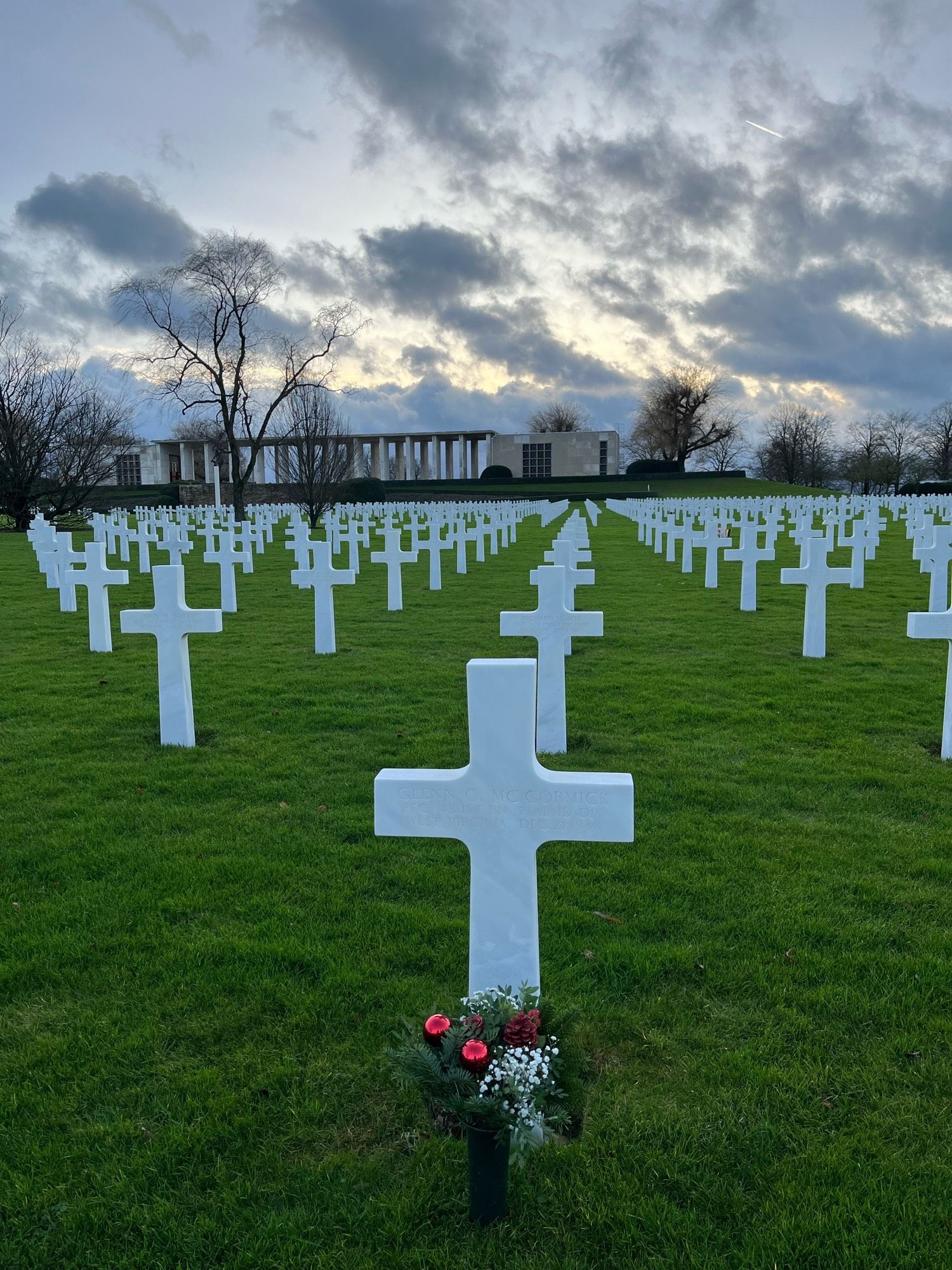 Graves on Henri-Chapelle