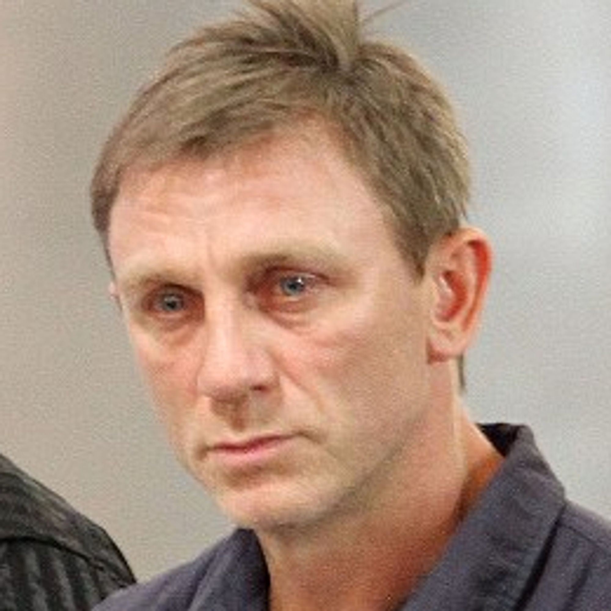 daniel craig thriving and not looking tired at all