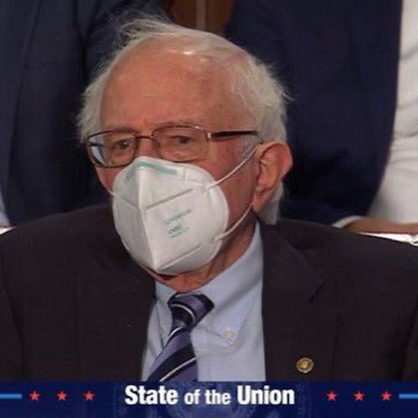 Bernie wearing a KN95 mask at state of the Union 2023