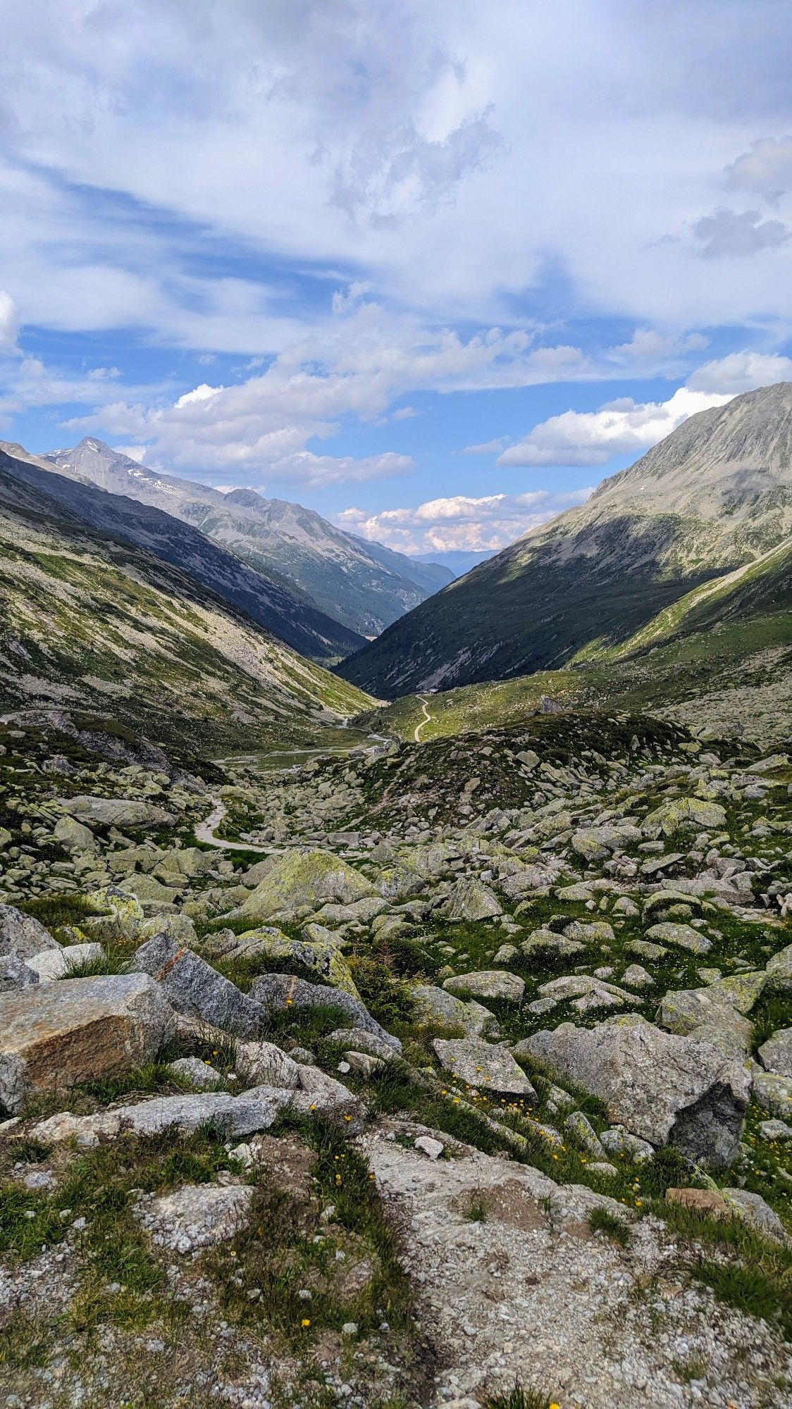 Aussicht vom Pfitscher Joch Richtung Zillertal