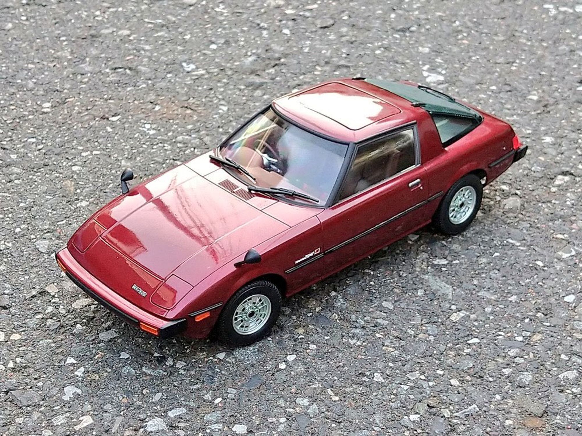 1/24 plastic model
SA22C RX-7