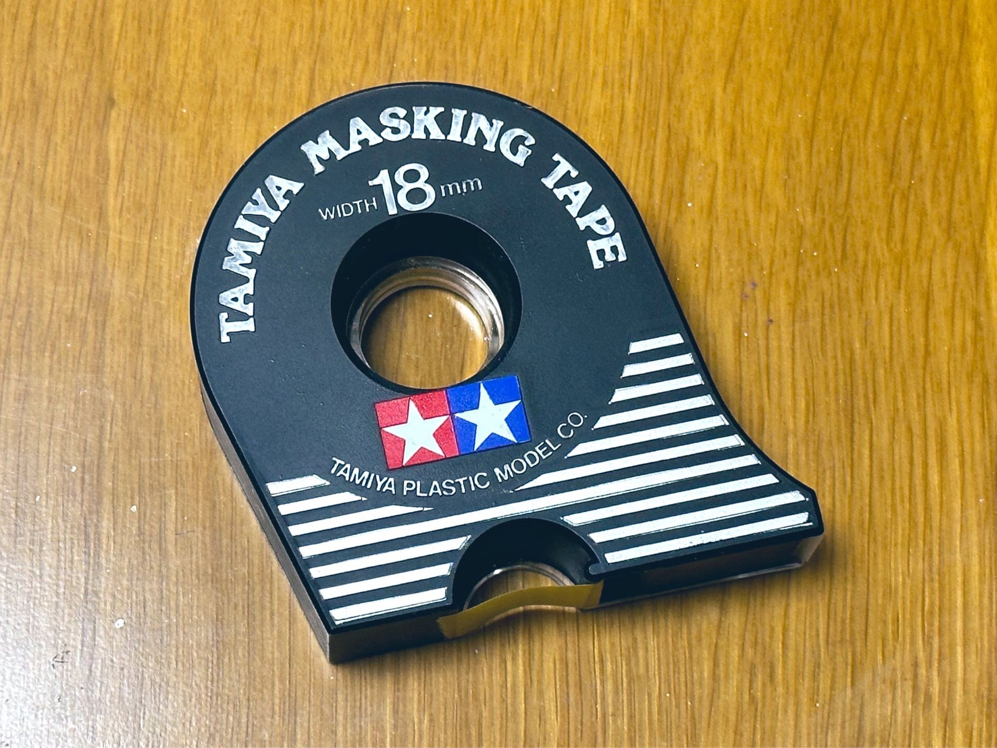 TAMIYA masking tape case.
This is painted.