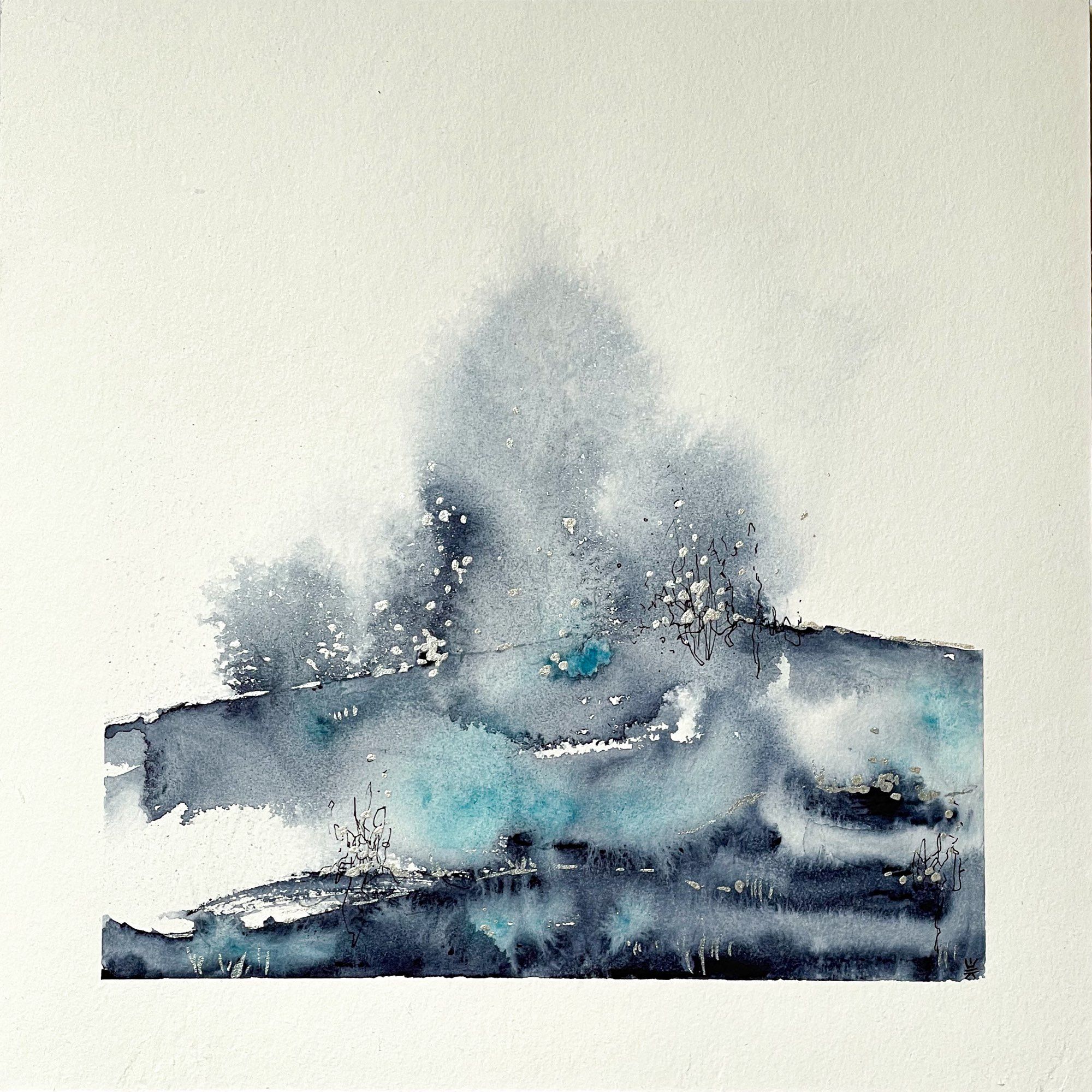 Abstraktes Aquarell in blau und Silber, landschaft