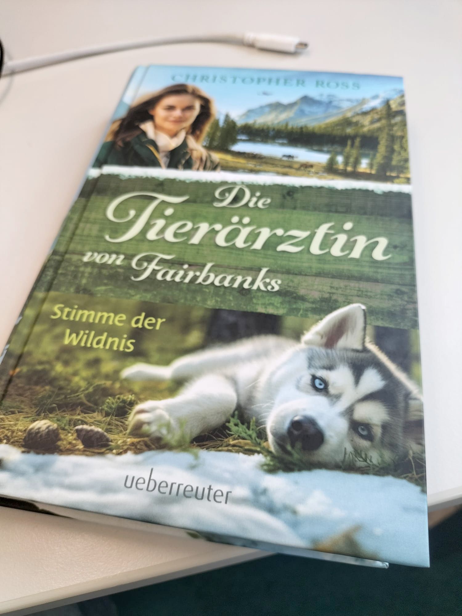 Buch "Die Tierärztin von Fairbanks - Stimme der Wildnis"