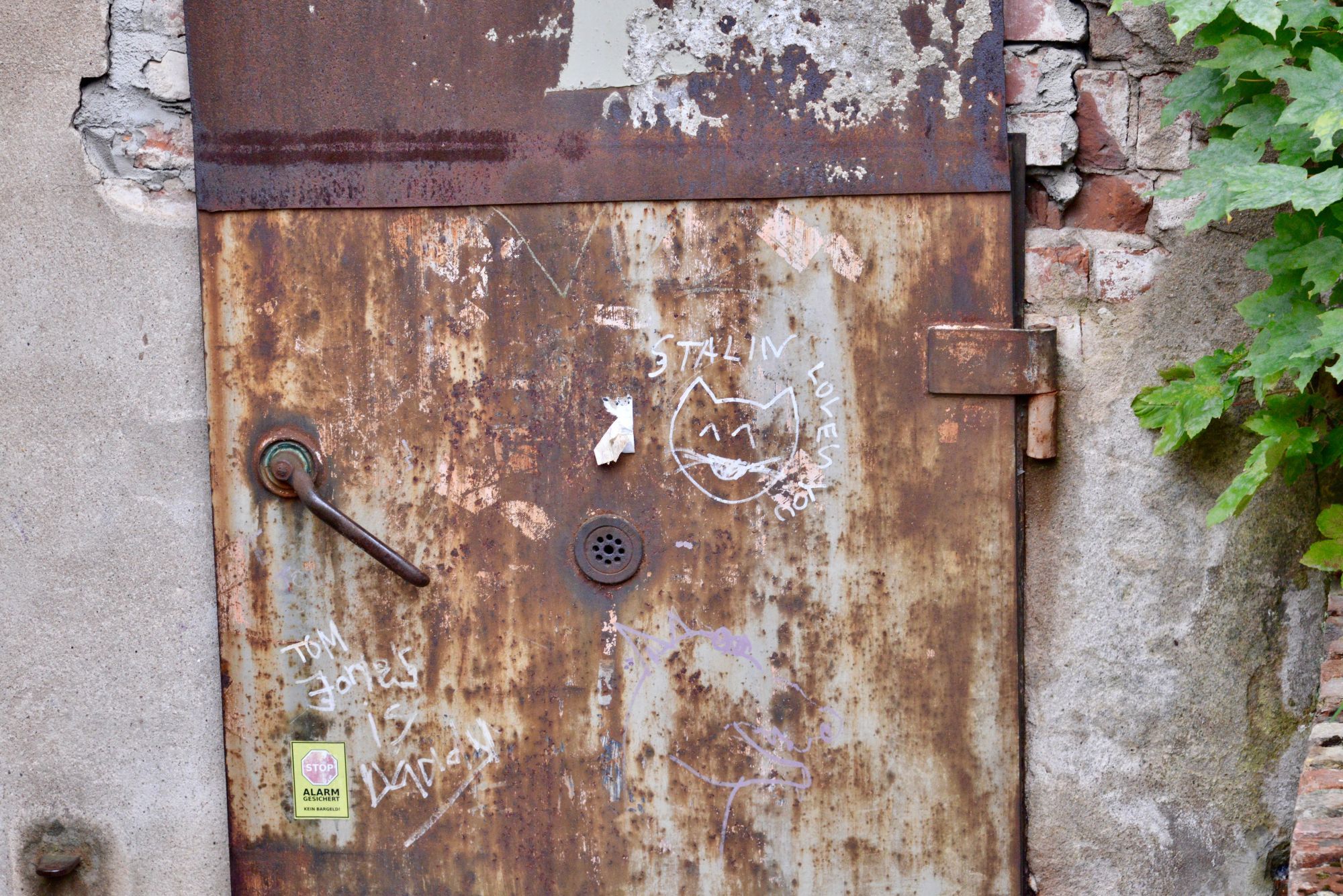 Bunker door