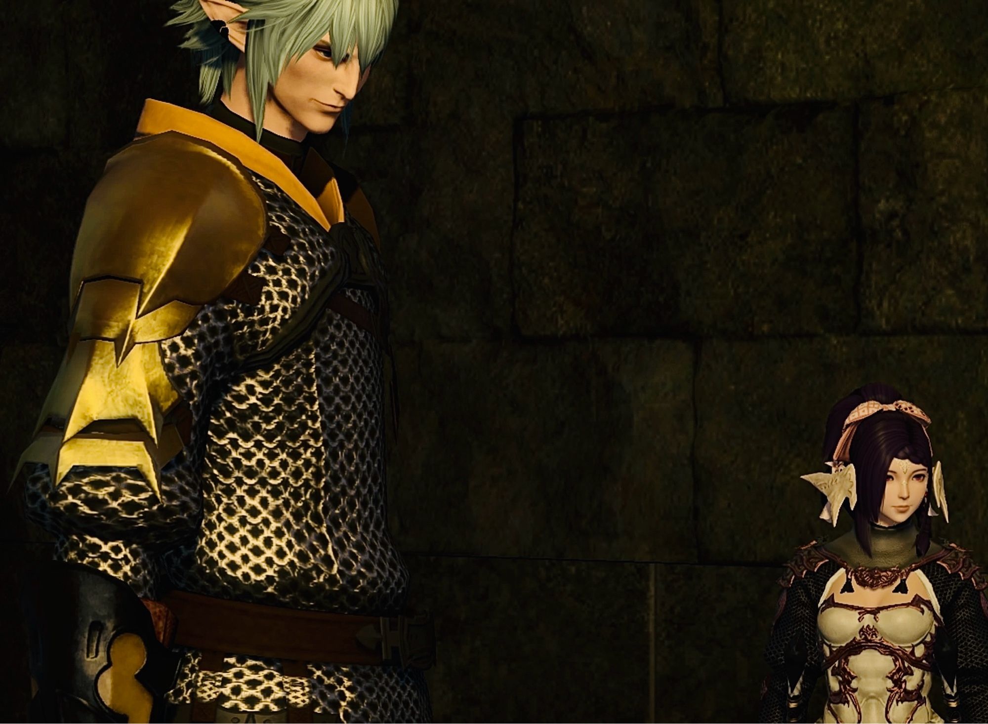 Yurie Ittetsu, a “fish face” female Raen Au Ra, and Haurchefant Greystone in an MSQ cutscene.