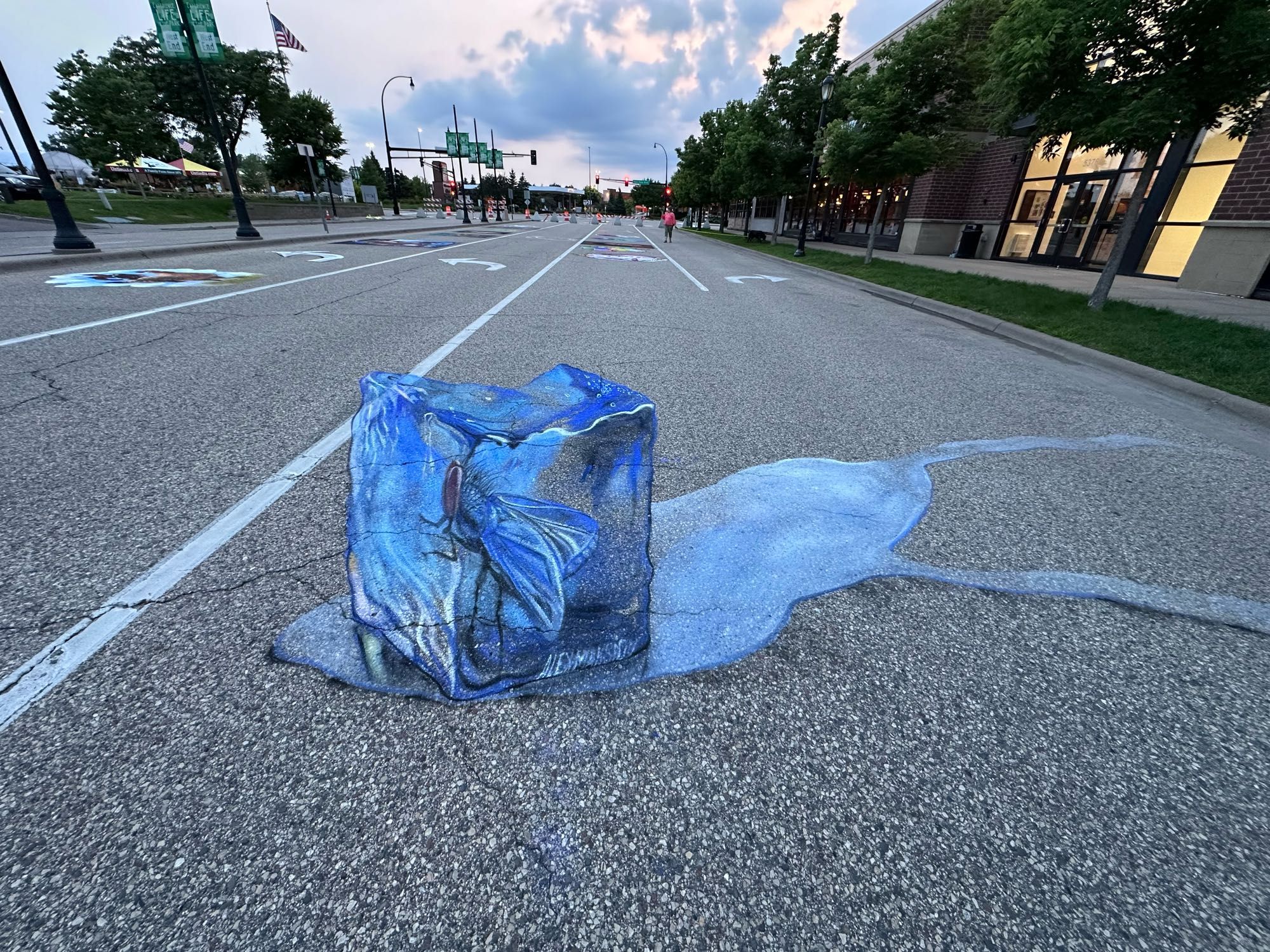 3d street painting ice cube in Minneapolis